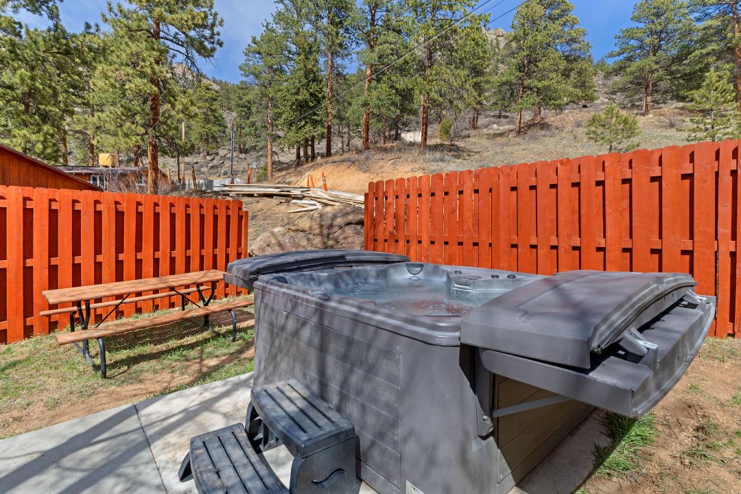 Cabin 1- Hot Tub, Grill- Mins To Rmnp! - Estes Park, CO