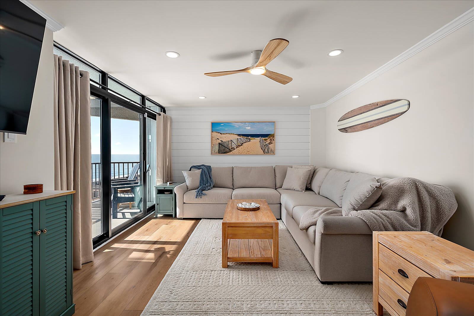 Beautifully Renovated Two Bedroom Oceanfront Condo | Photo 2