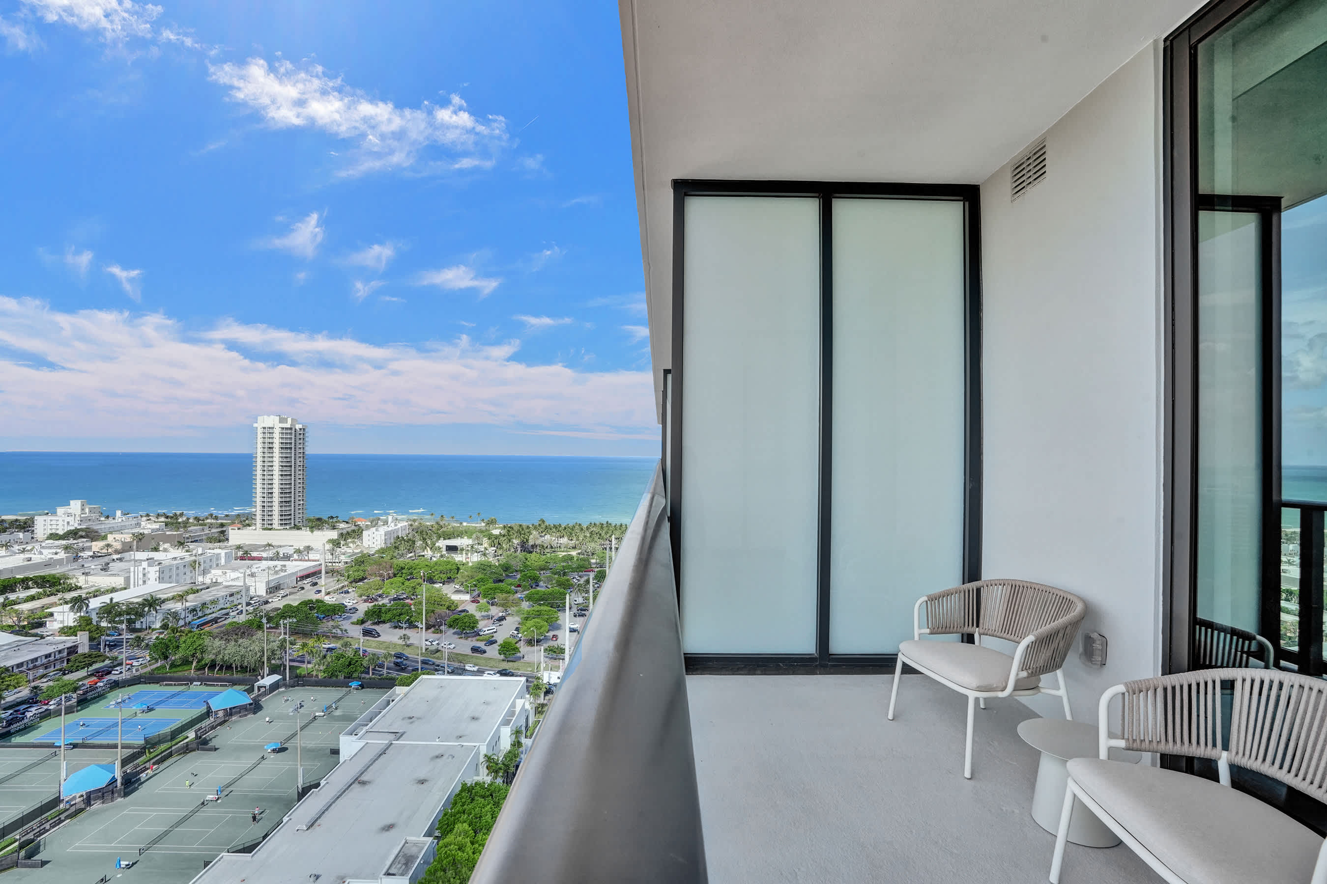 NEW Modern 1BR Condo in Prime Miami Beach Location