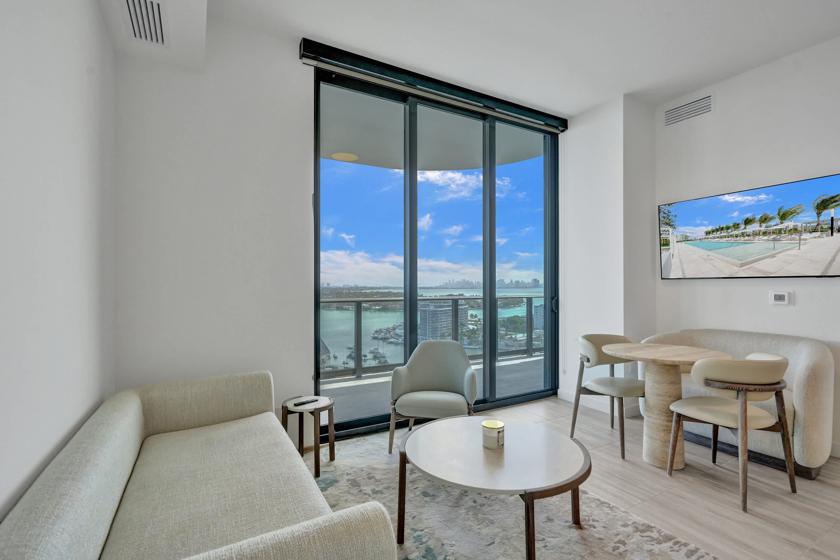 NEW: Chic Miami Beach 2BR/2BA – Walk to Ocean!