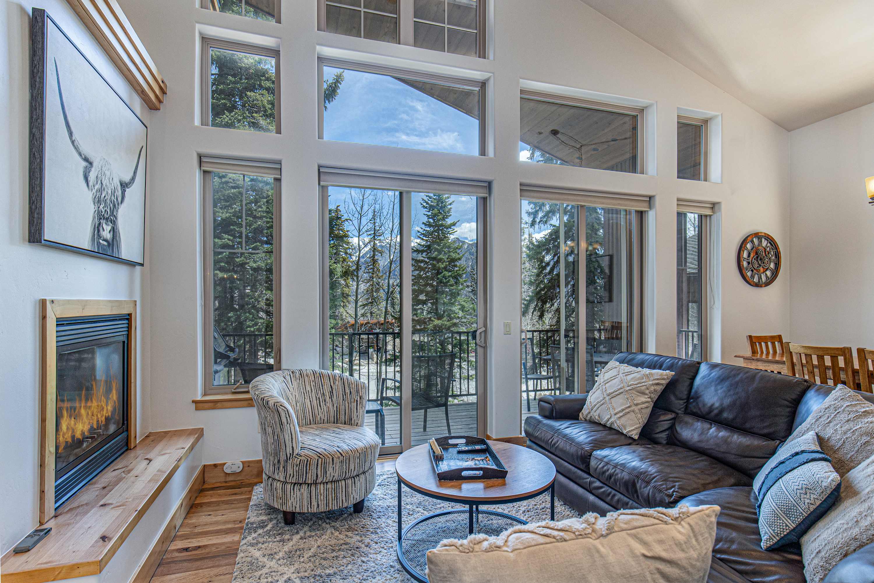 Alpenglow - Ski-In/Out Durango Condo with Hot Tub