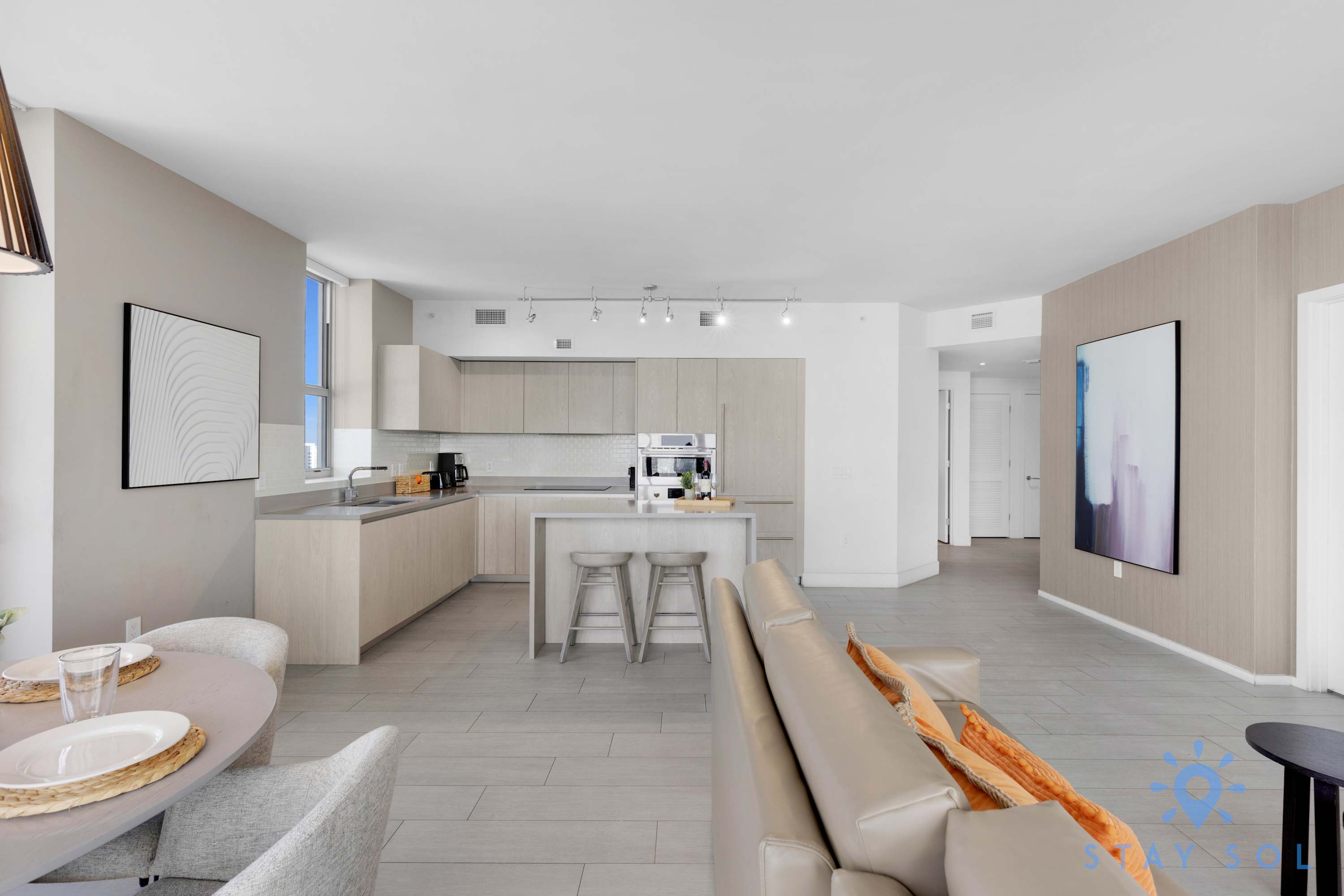 Sky‐High Ocean & Bay View Luxury Condo