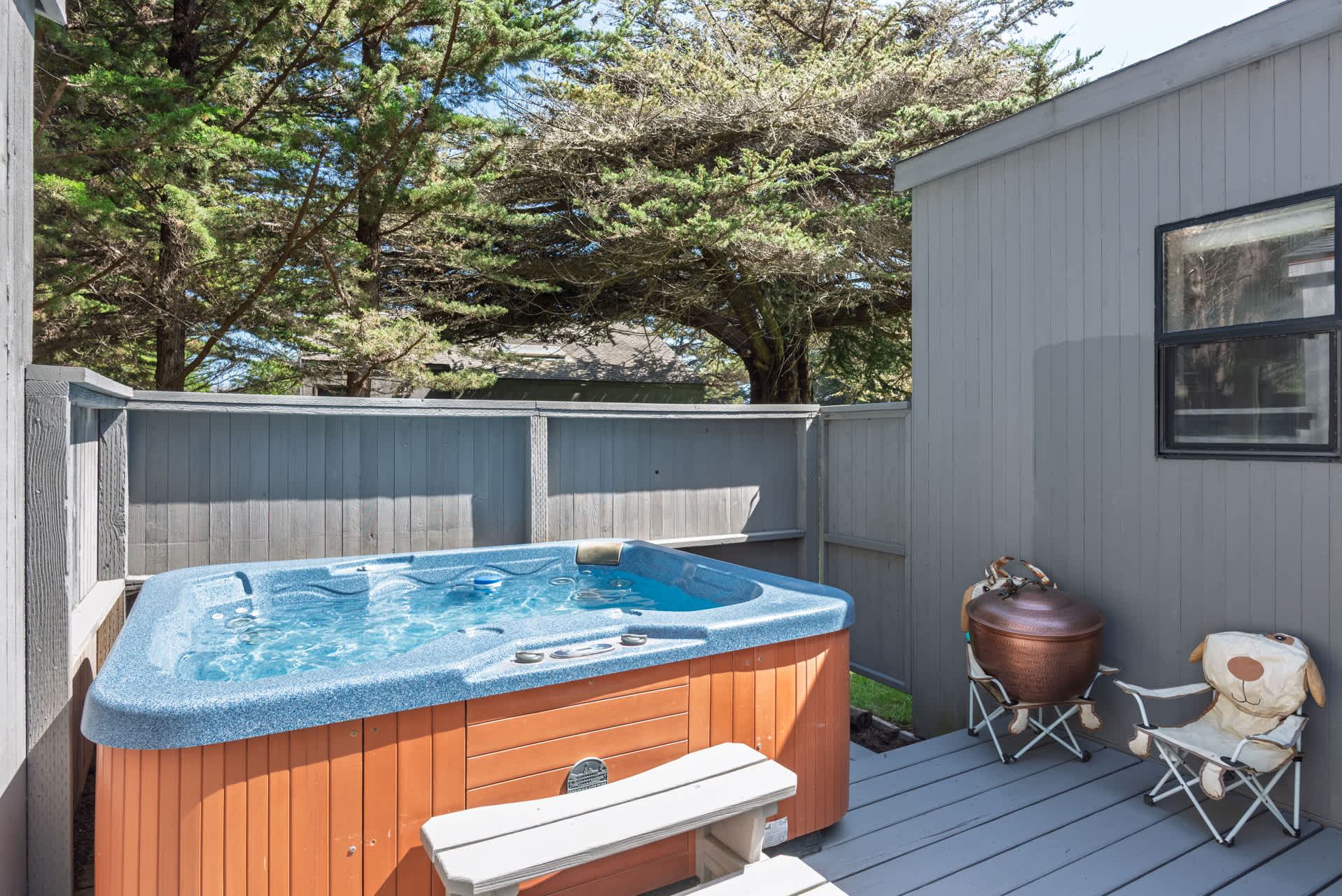 Cozy Sea Ranch Home for 6 w Hot Tub