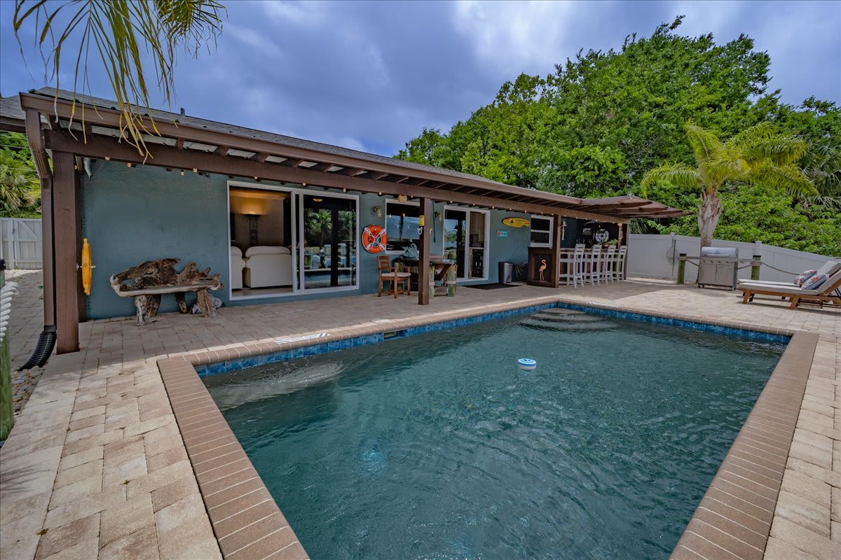 Waterfront Retreat with Pool, Tiki Bar & Boat Dock 3