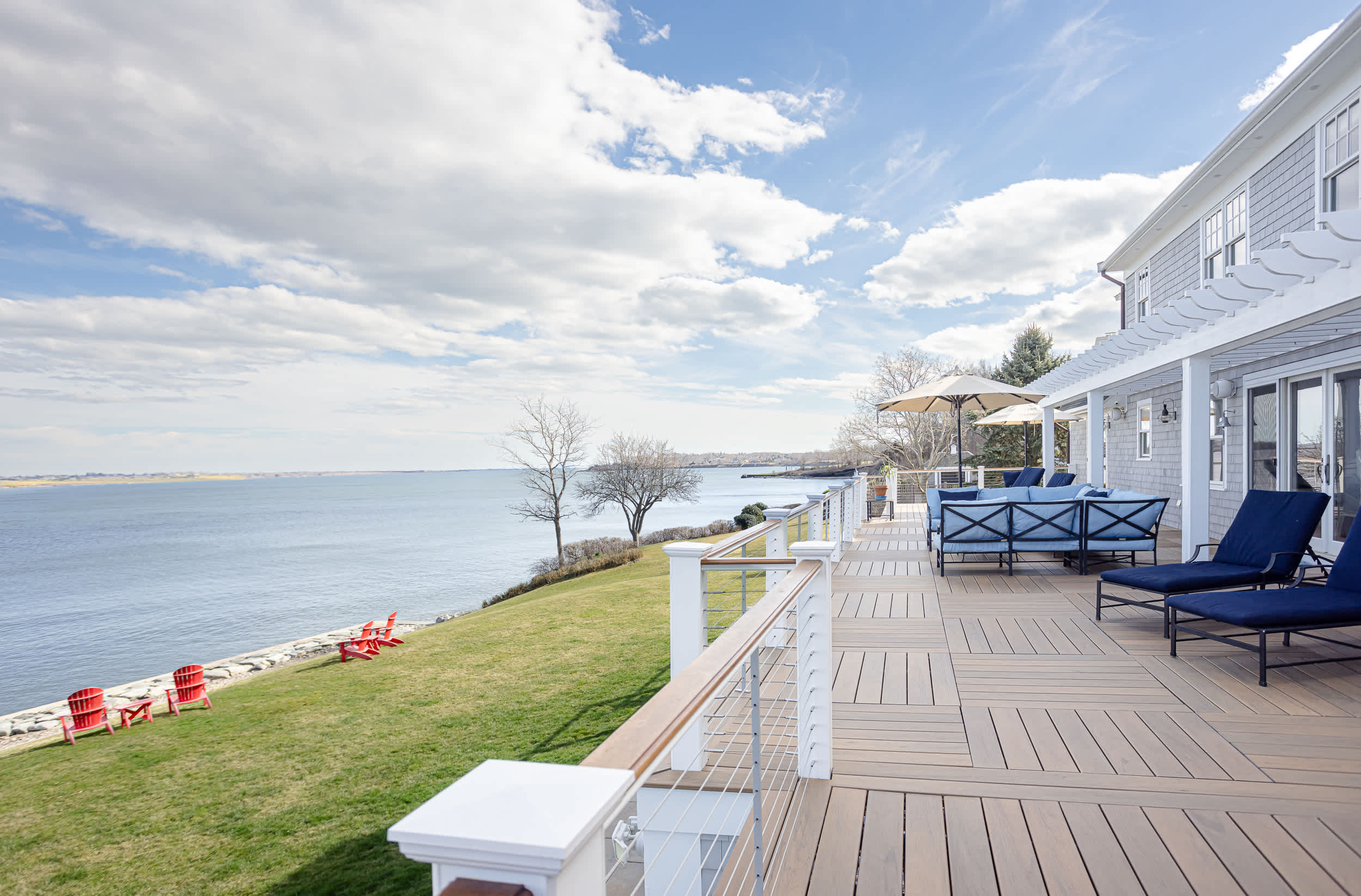 Luxury Waterfront Rental at Sunrise Point — Portsmouth, RI — vacation rental