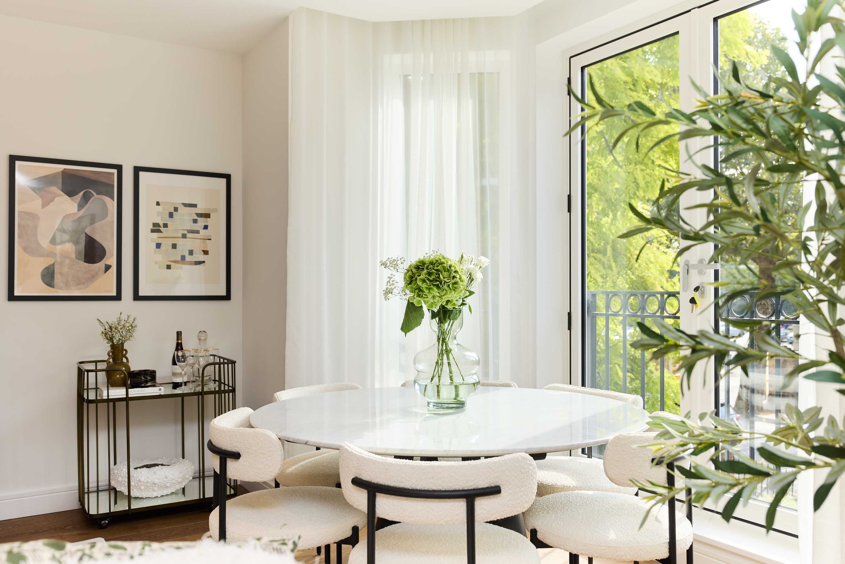The Hyde Park Retreat