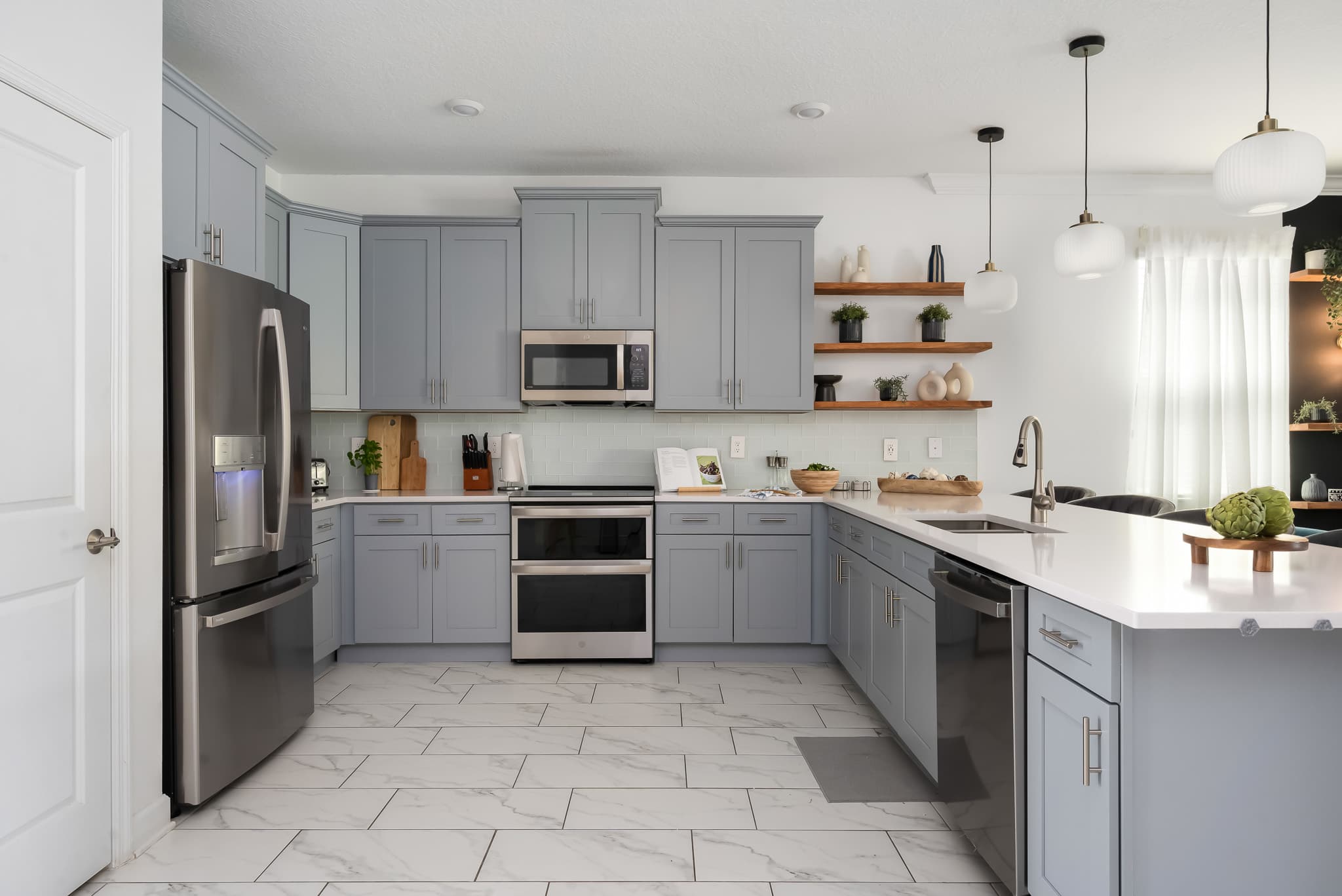 Luxury 9BR Gem Heated Pool Theater Theme Rooms | Photo 32