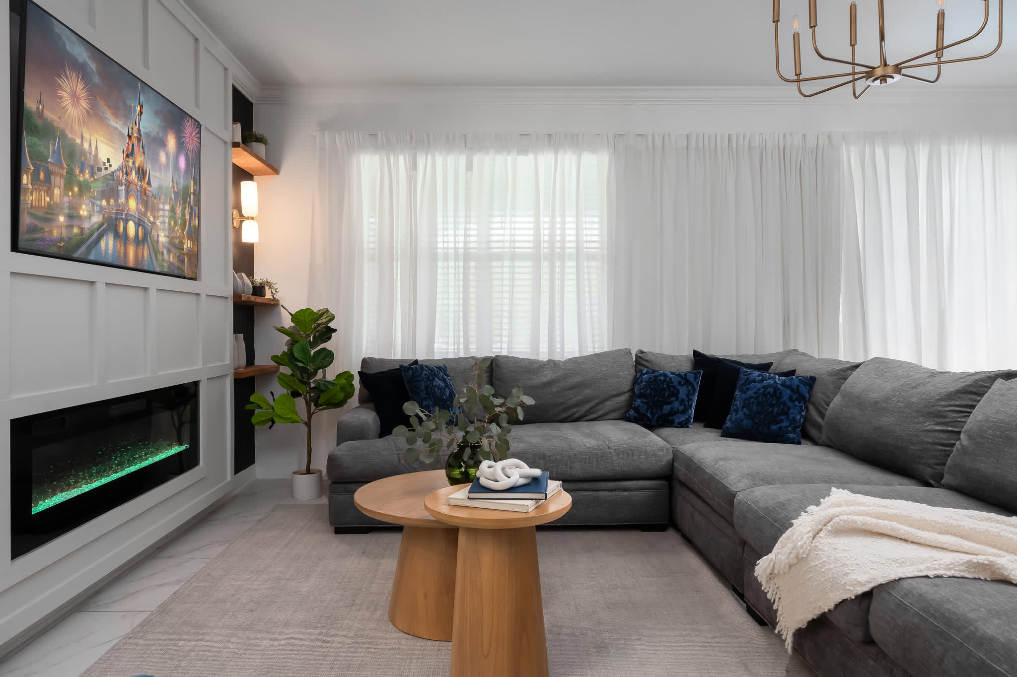 Luxury 9BR Gem Heated Pool Theater Theme Rooms | Photo 26