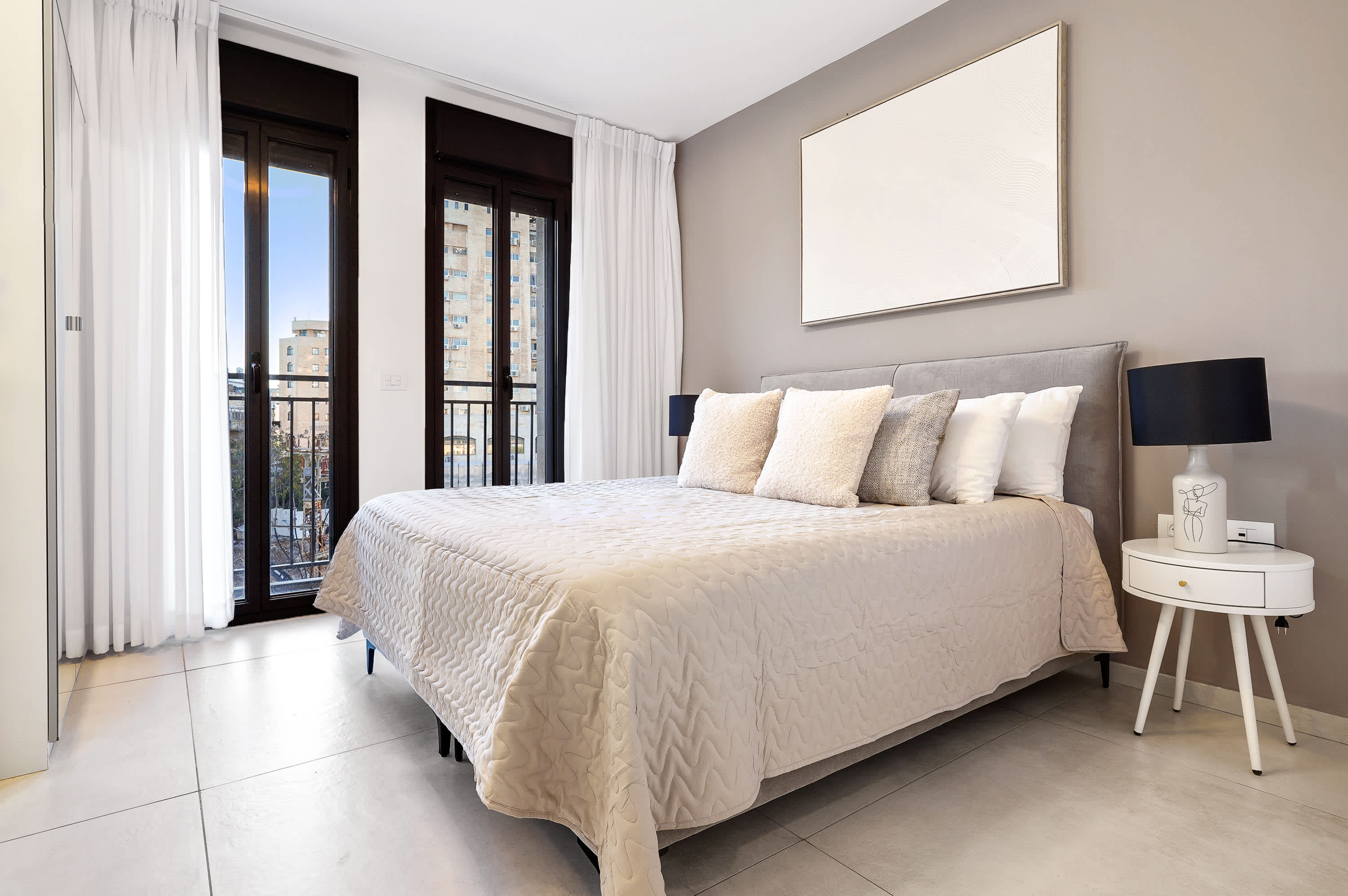 Deluxe 1 Bedrooms Apartment/Terrace in City Center photo 8