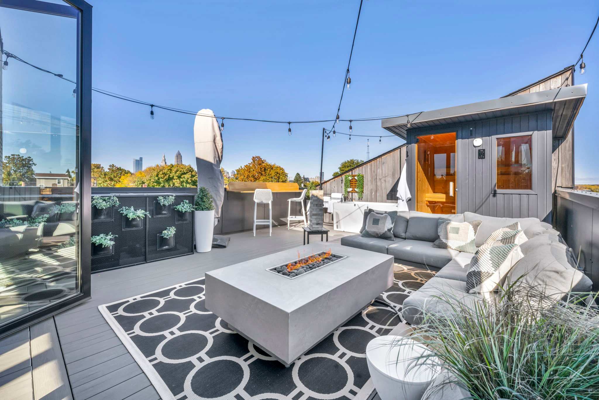 Luxury Rooftop Oasis Tremont: Sauna & Cold Plunge - Foto 38