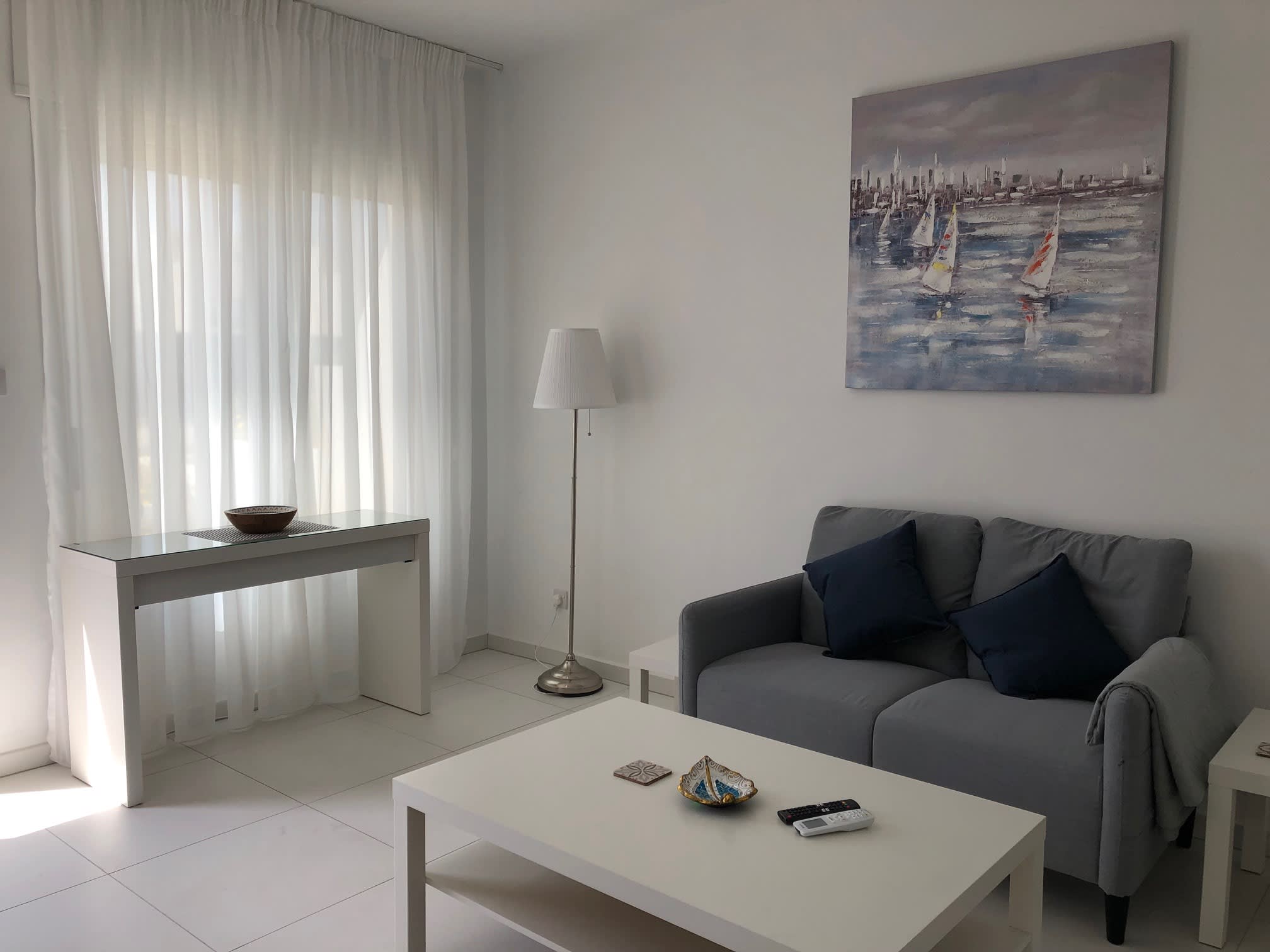 Venus Beach | Elegant 1BR Apt | 100m From Sea | Groundfloor