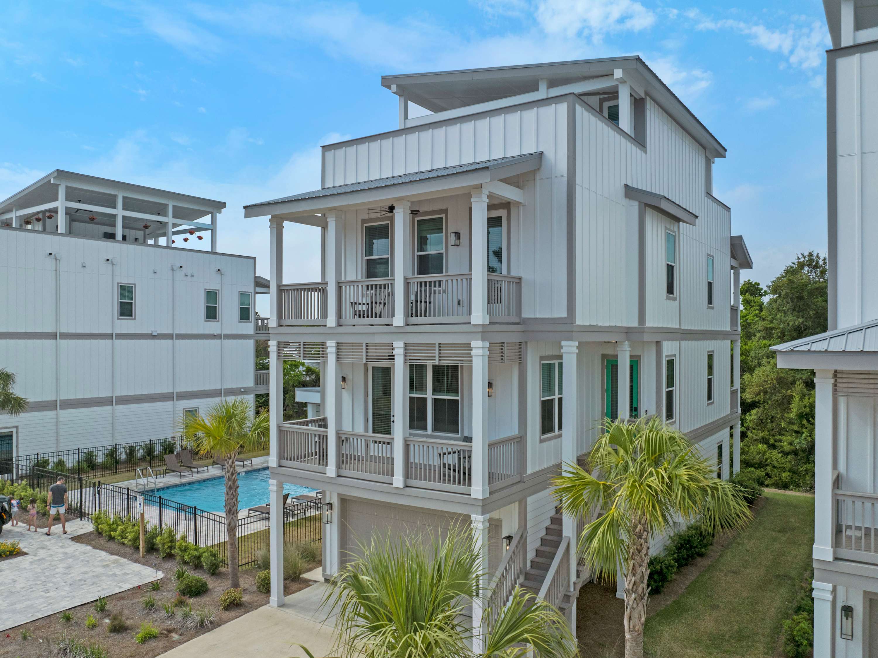 Ocean View, Hot Tub, Beach Cart | Summer Breeze
