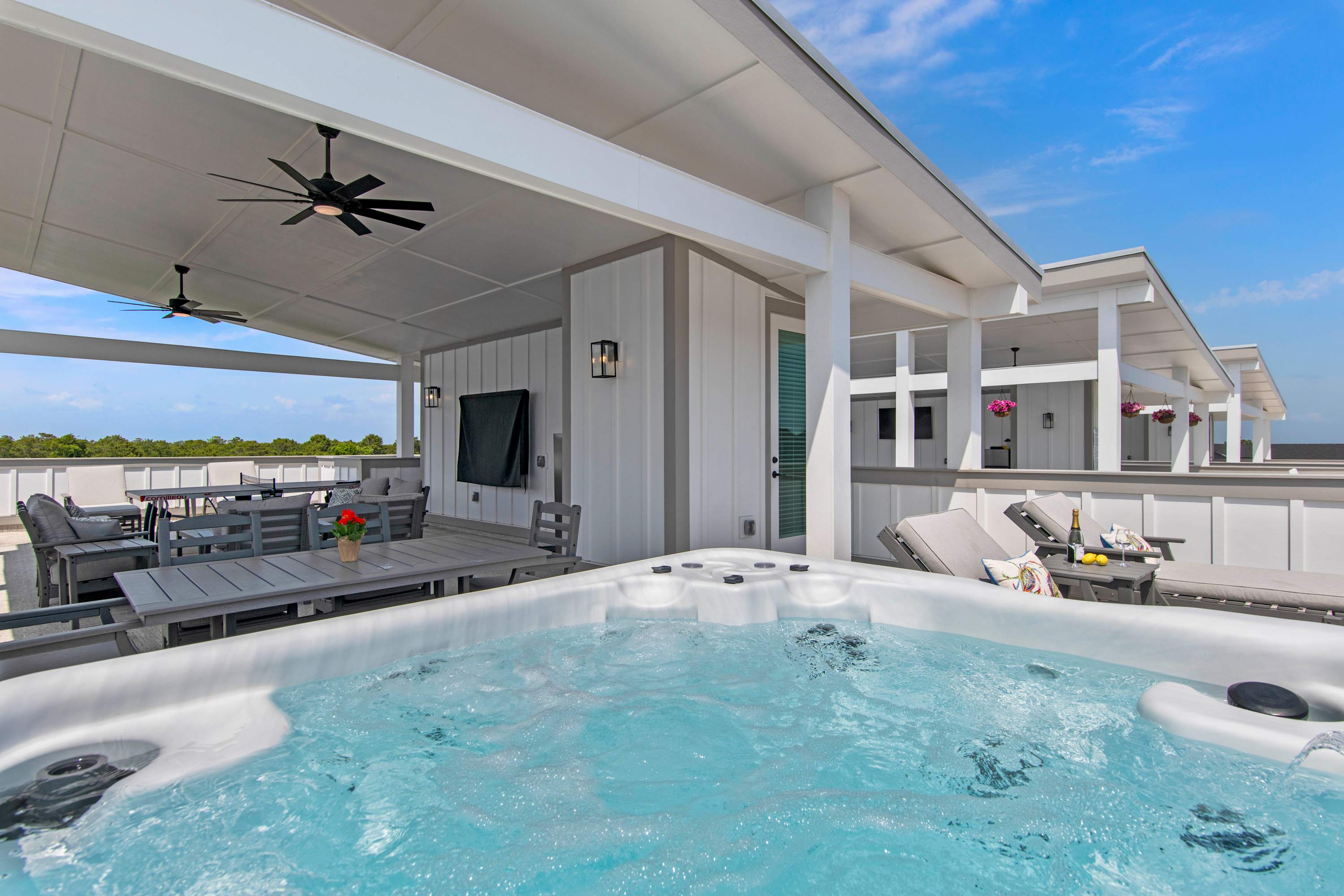Ocean View, Hot Tub, Beach Cart | Summer Breeze