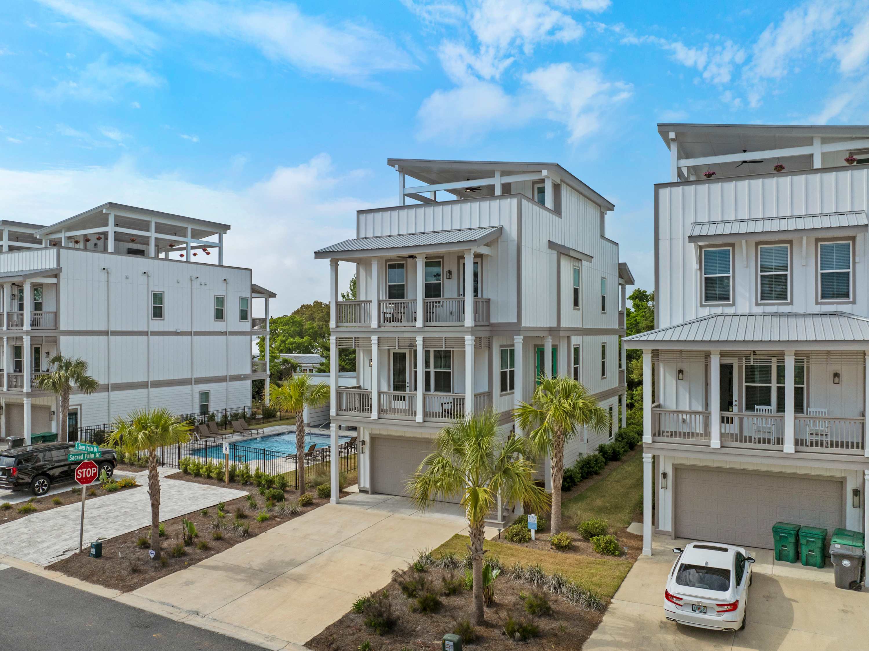 Ocean View, Hot Tub, Beach Cart | Summer Breeze
