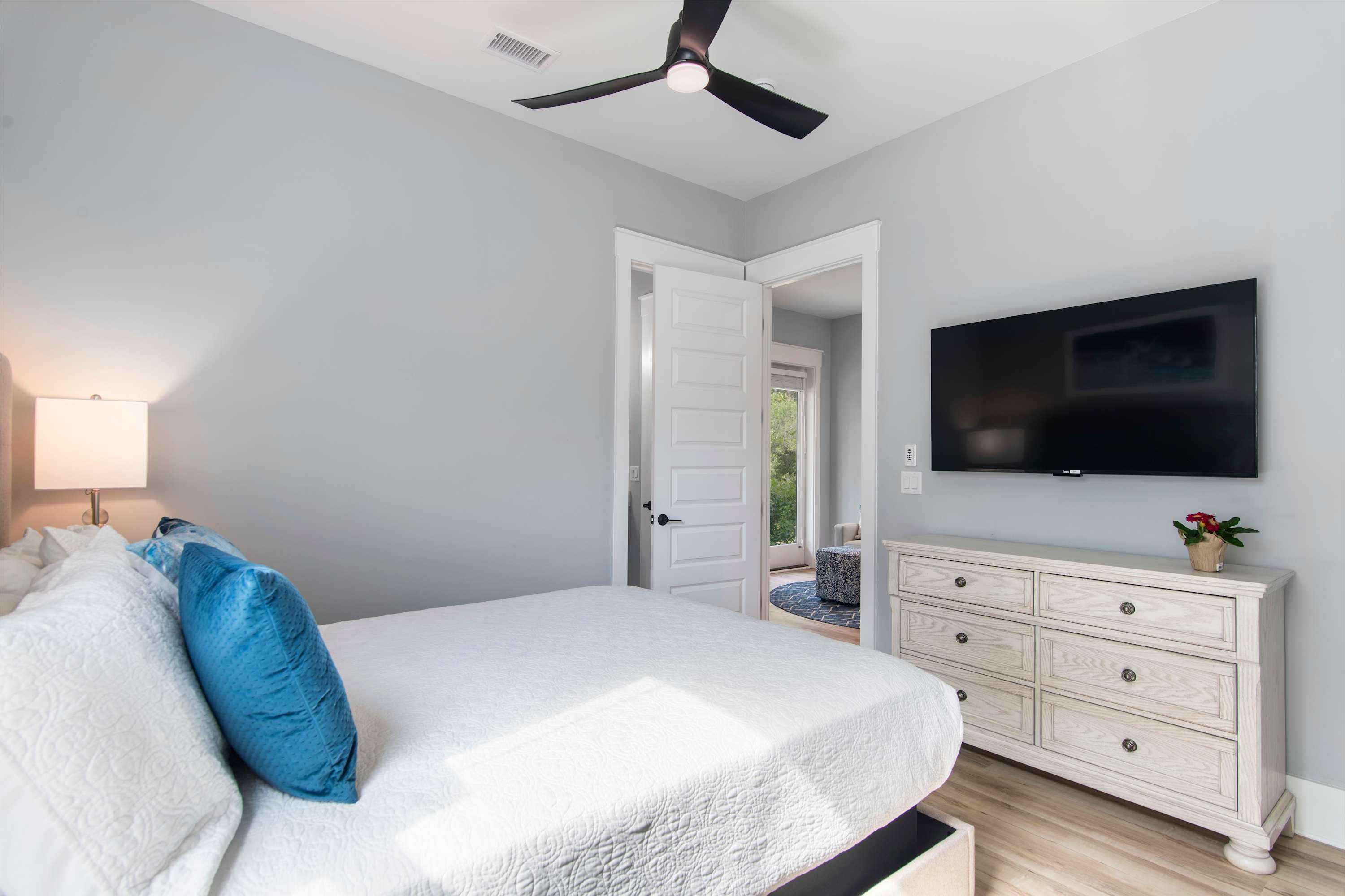 Ocean View, Hot Tub, Beach Cart | Summer Breeze