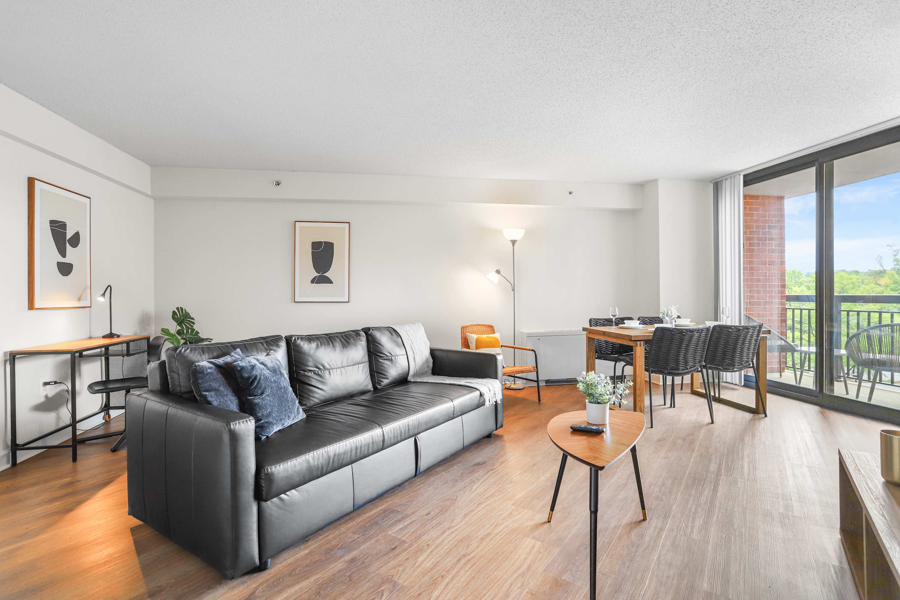 Modern Comfort Apt in Pentagon City