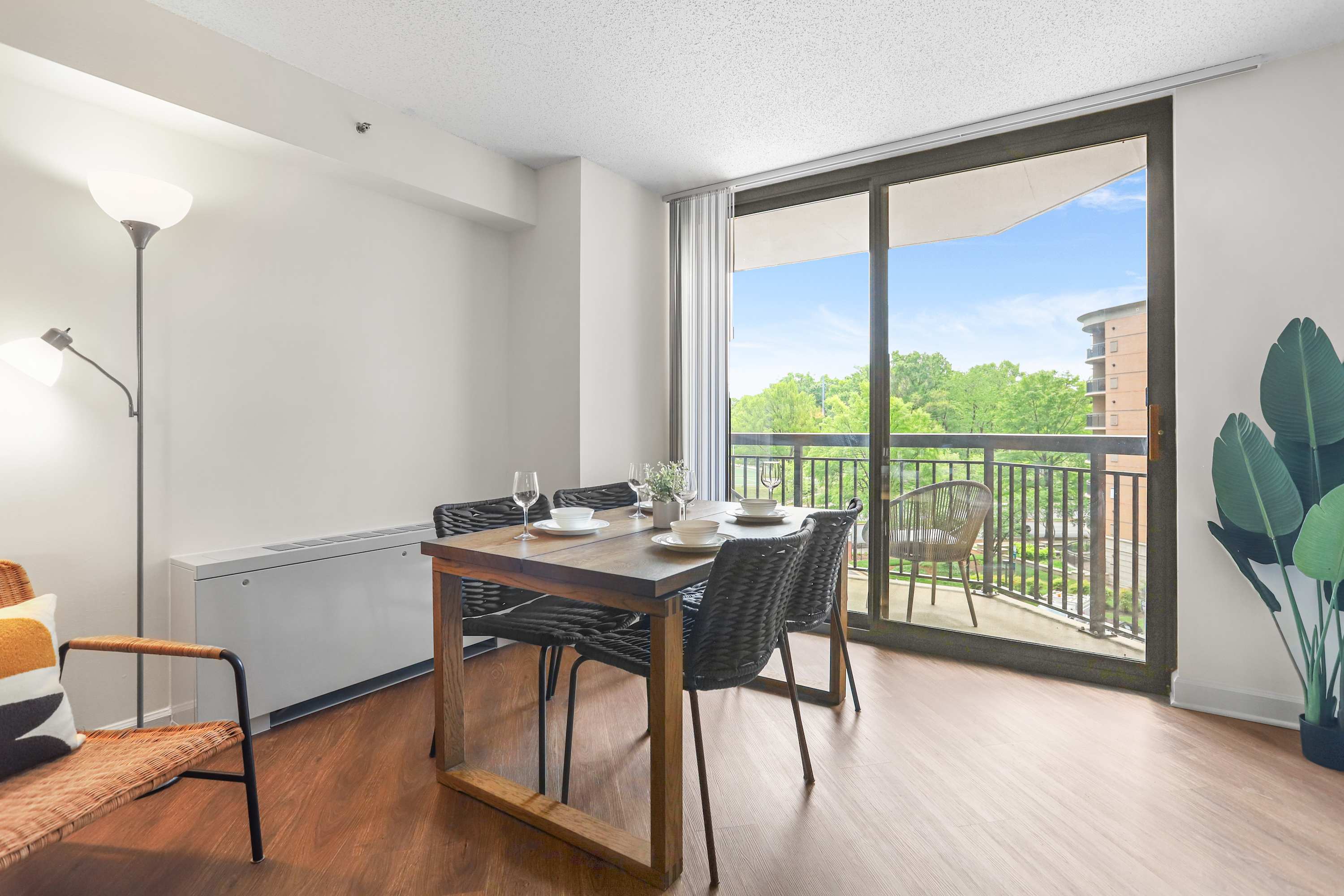 Modern Comfort Apt in Pentagon City