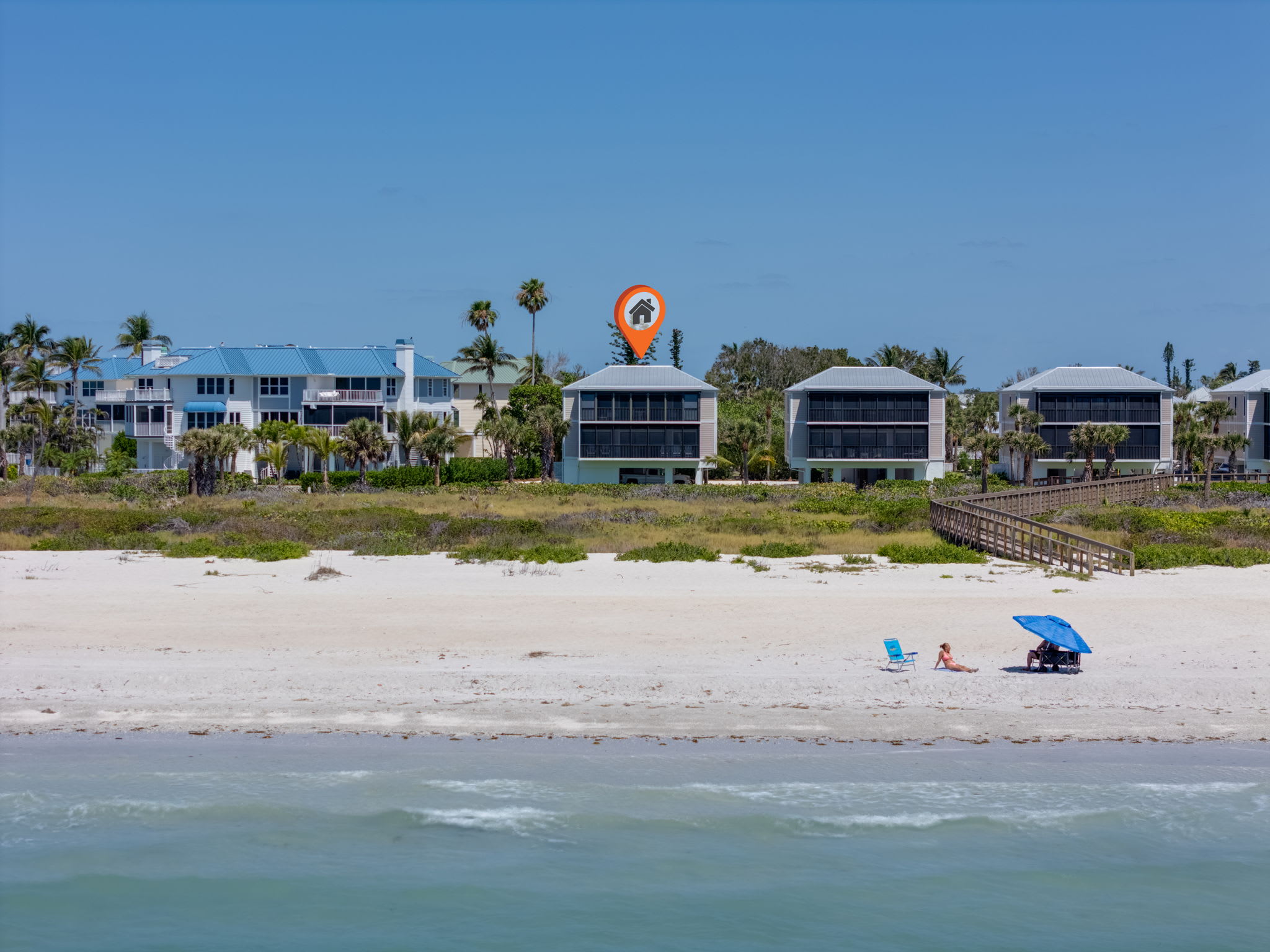 Executive Beachfront 3BR Townhome at Bandy Beach — Sanibel, FL — vacation rental
