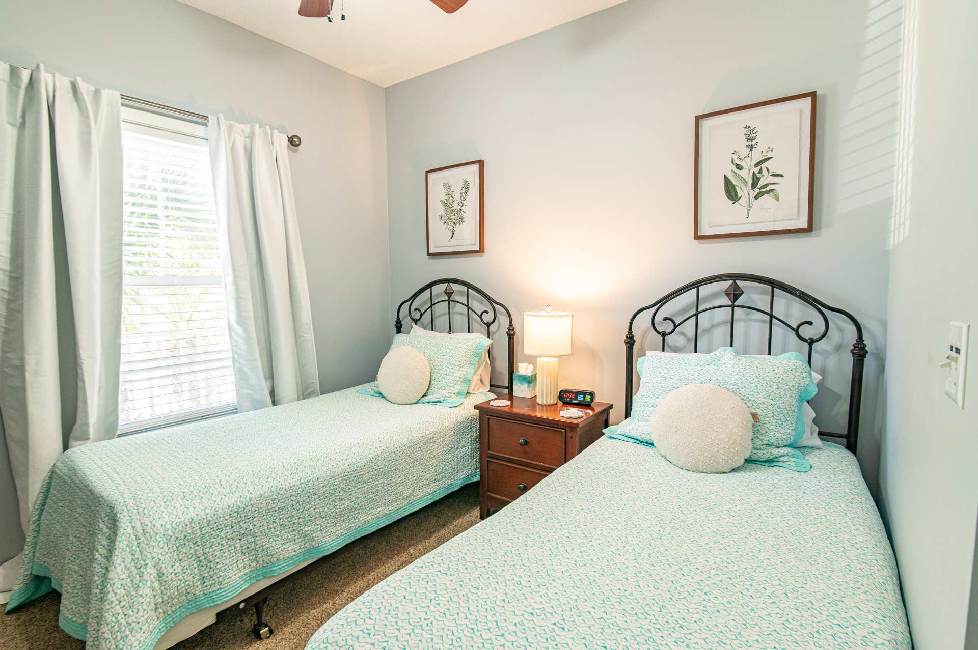 Pet Friendly Golf Paradise w Huge Pool and Hot Tub