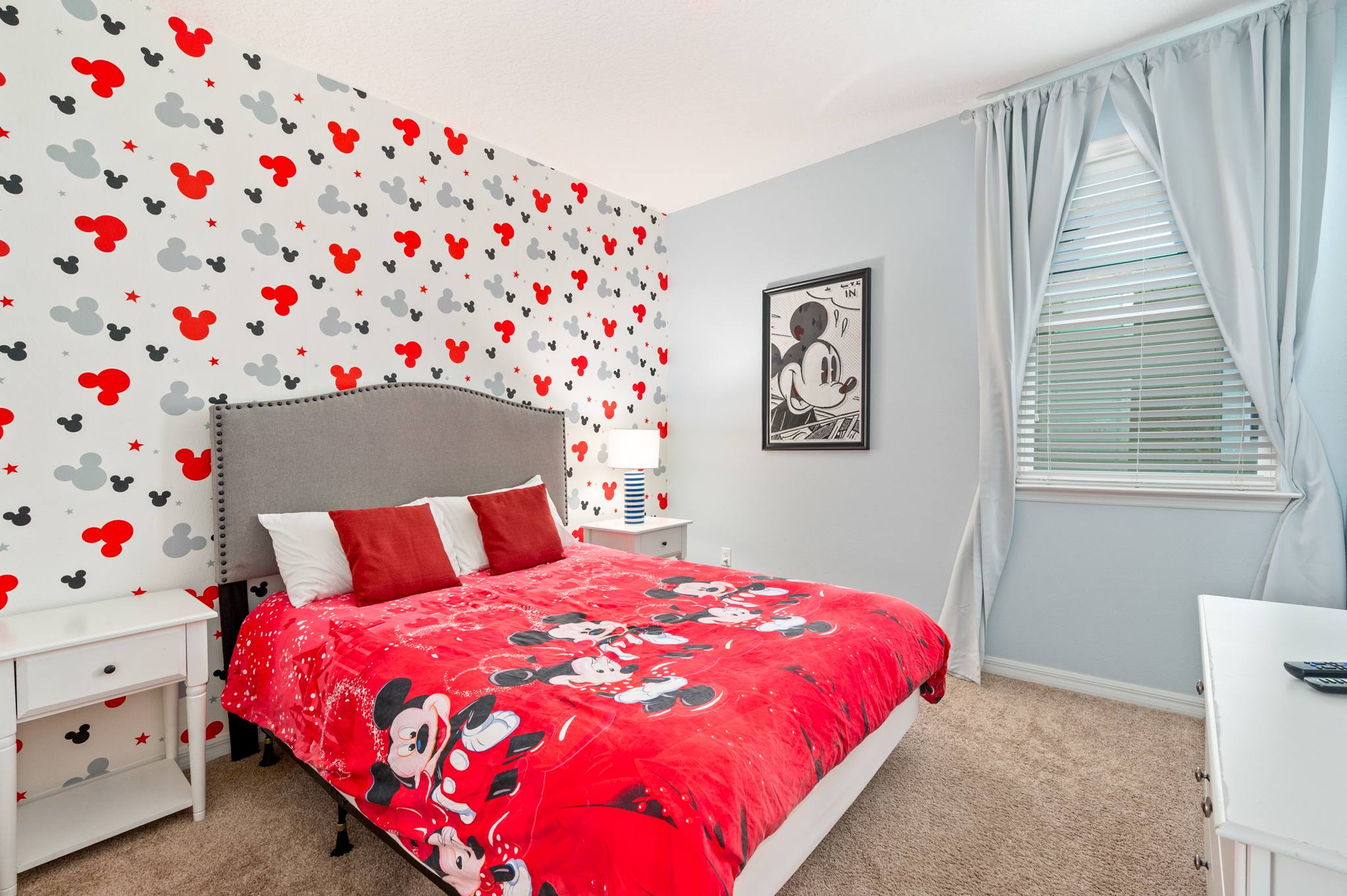 Resort villa w/ pool, game room & hot tub