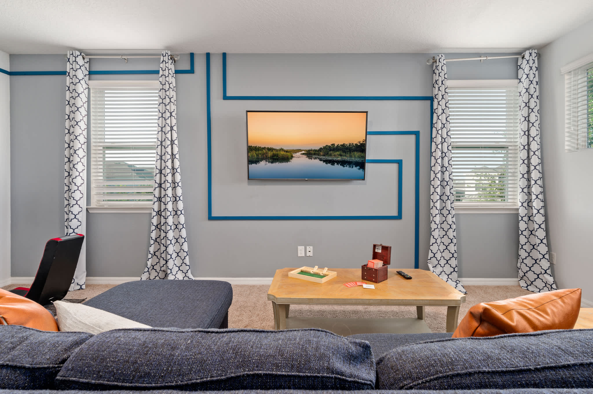 Resort villa w/ pool, game room & hot tub