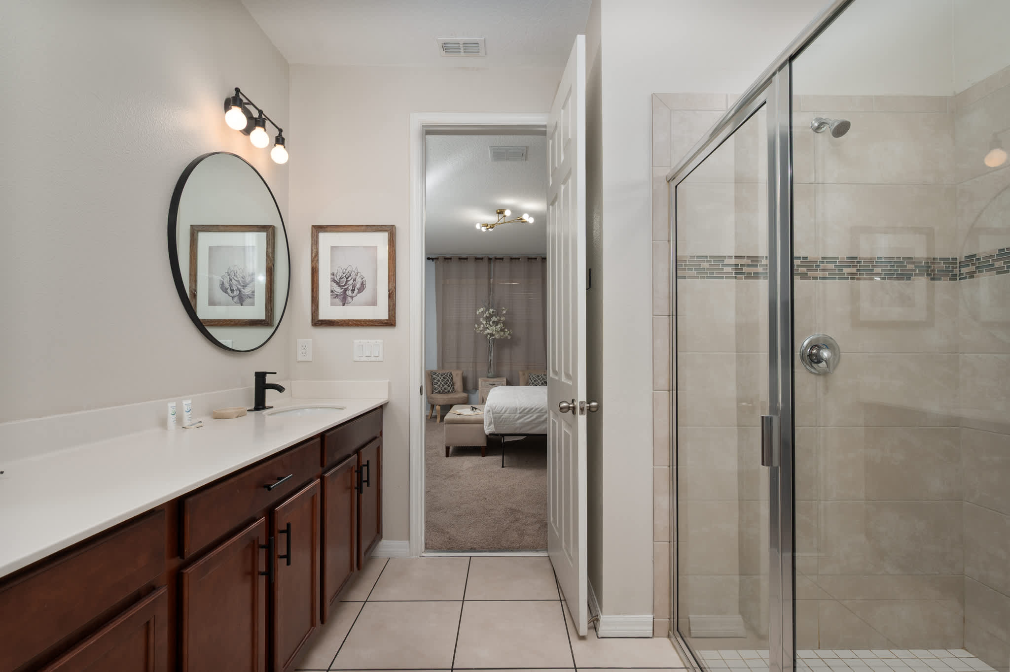 Resort villa w/ pool, game room & hot tub