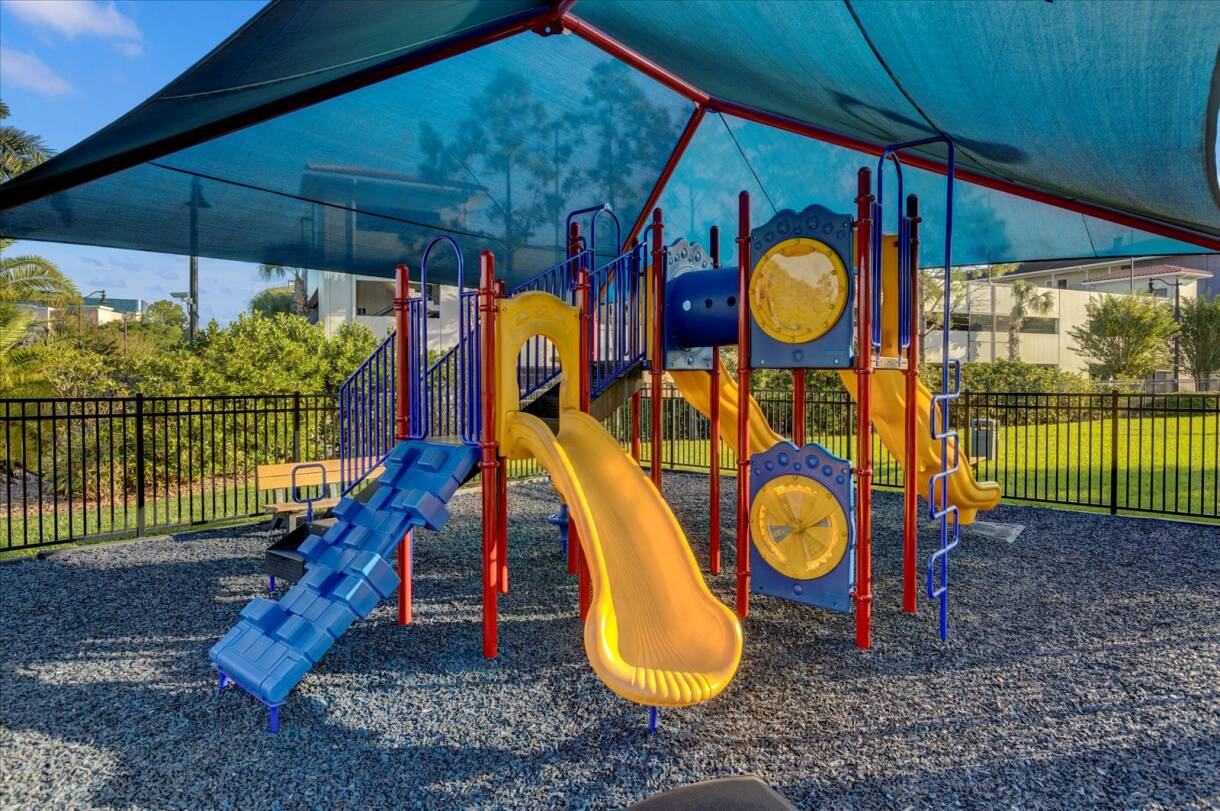 Vista Cay Resort Kids Outdoor Play Area