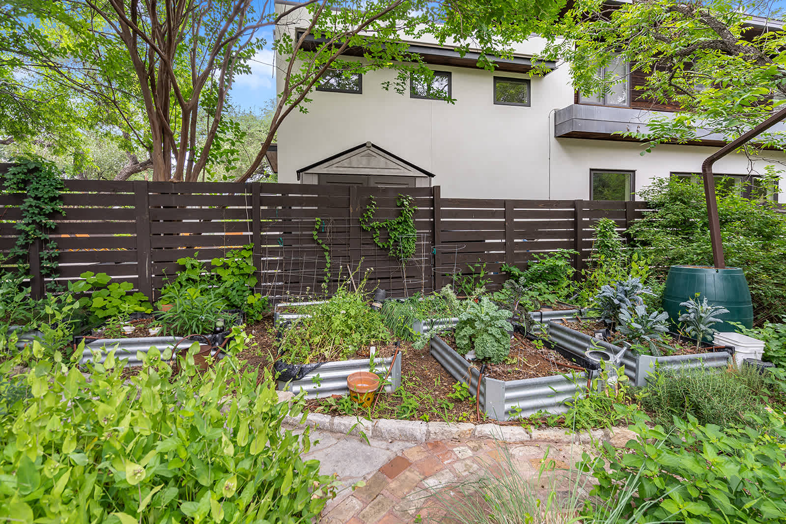 SoCo District, Pool | Carriage House, Park Lane