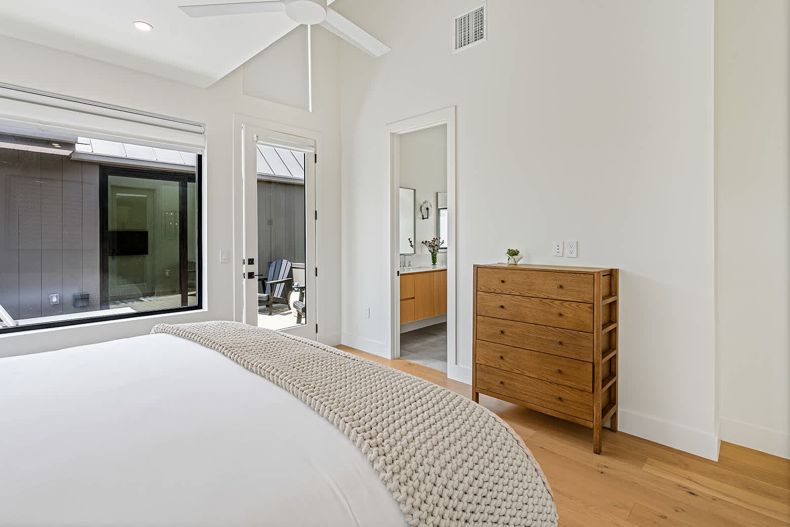 Modern Retreat in South Austin | Apex Living