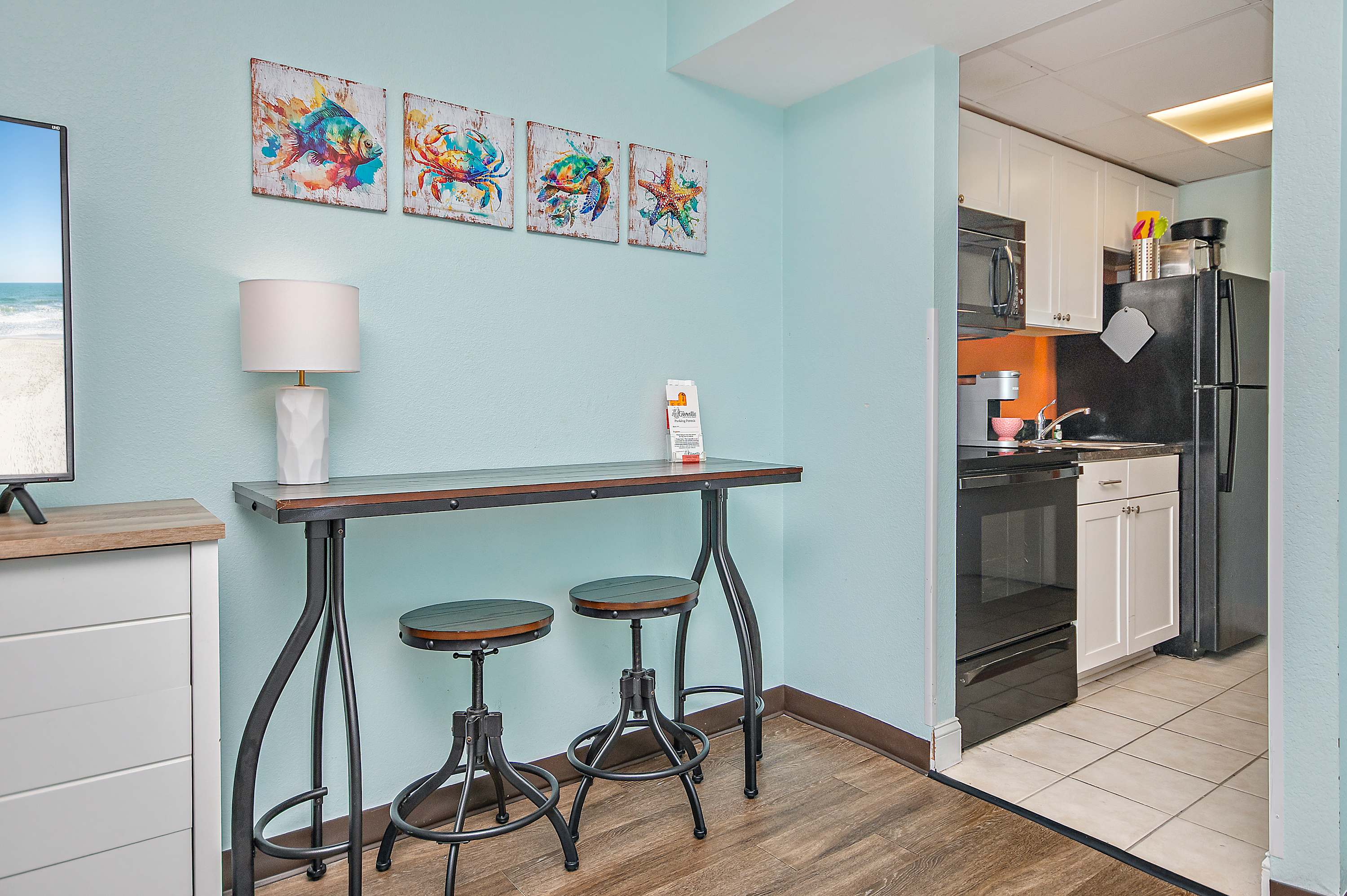 A perfect spot for breakfast, lunch, or dinner with loved ones.