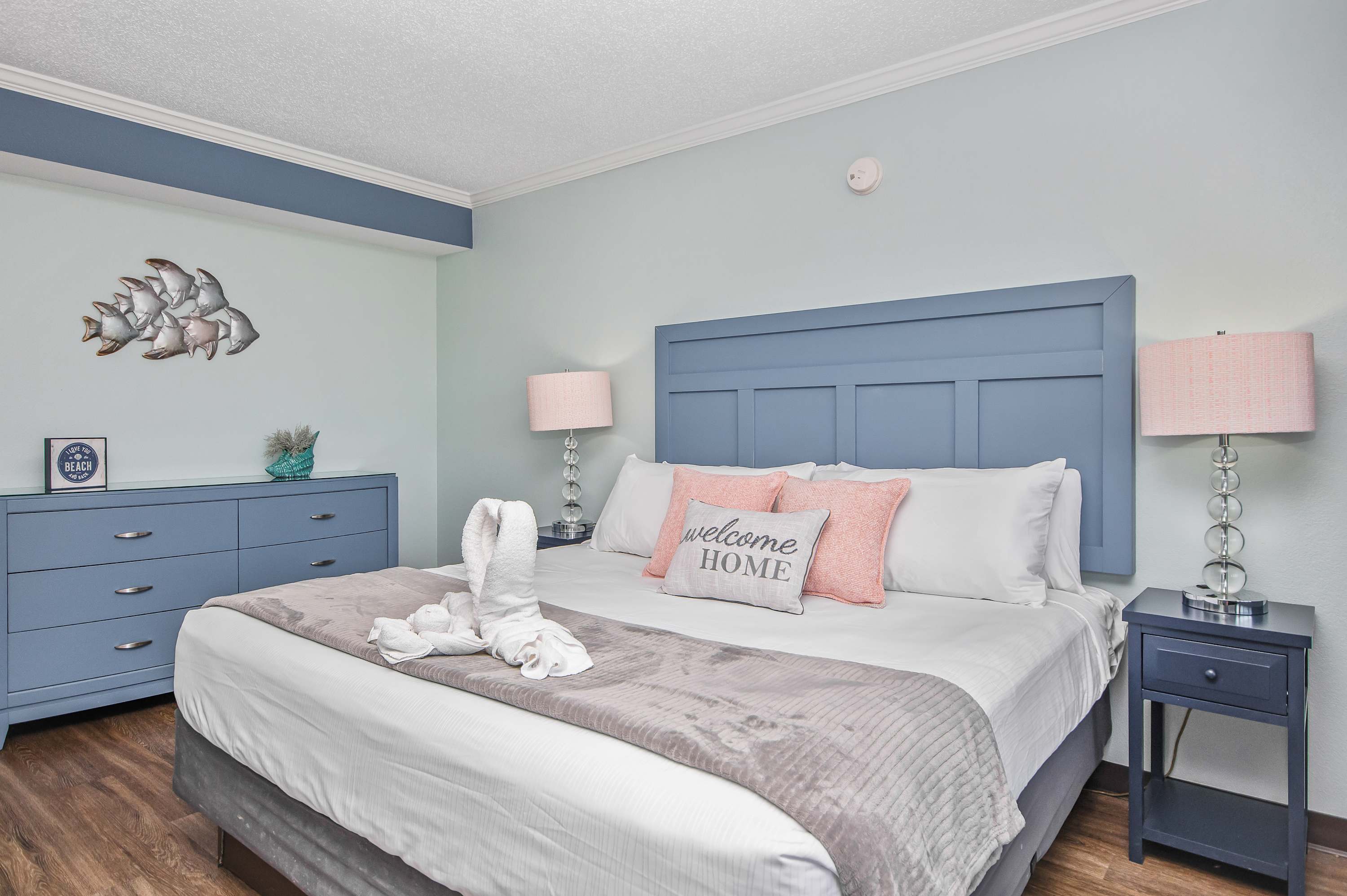 Sunlit Beach View Comfy KING Pool Hot Tubs Lazy River No Resort Fees M41 | Photo 12