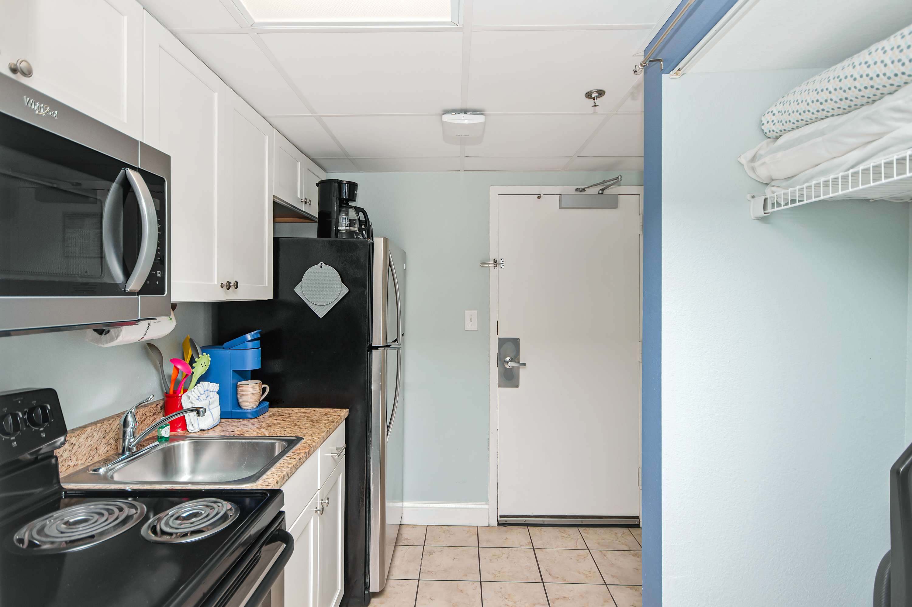 Sunlit Beach View Comfy KING Pool Hot Tubs Lazy River No Resort Fees M41 | Photo 16
