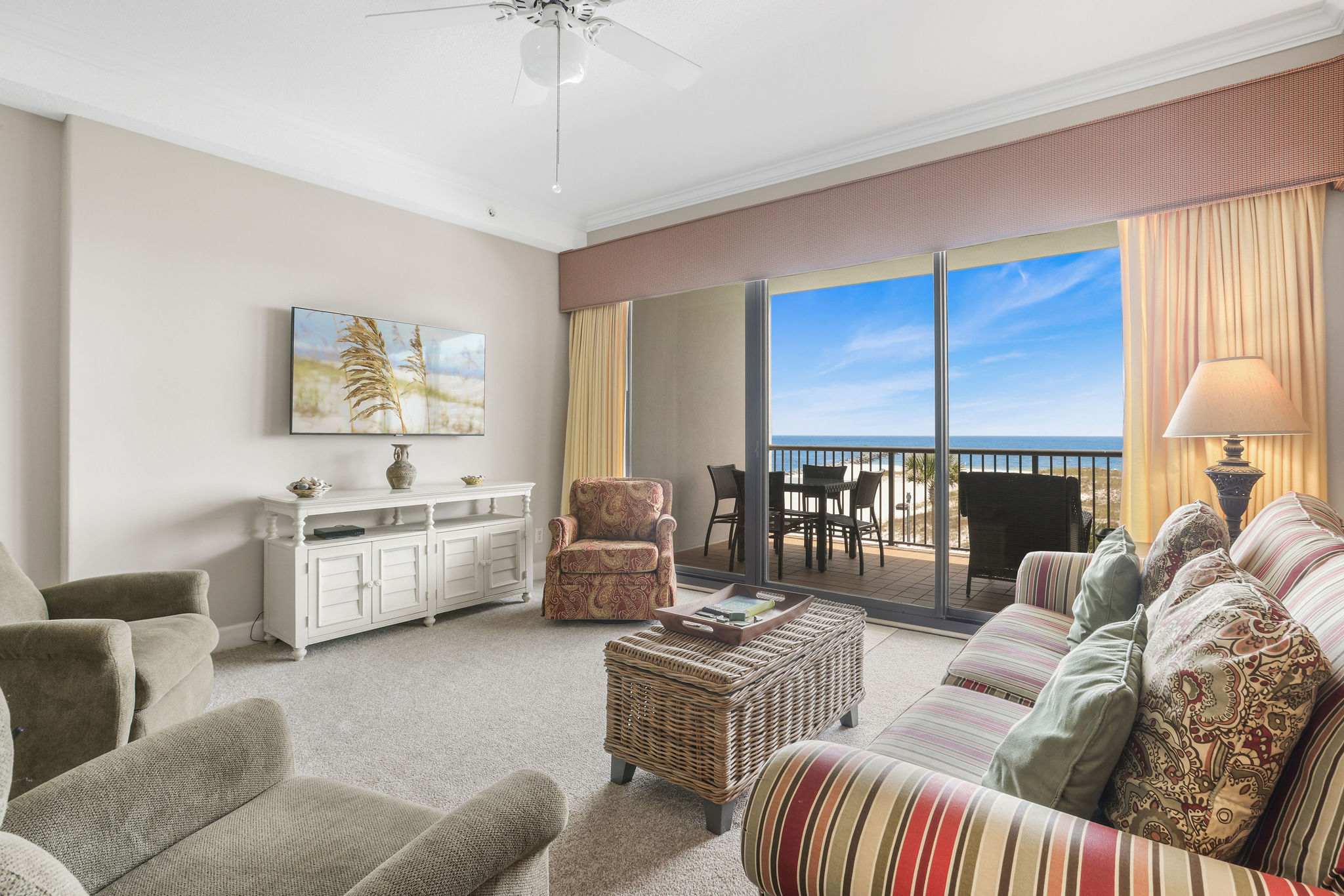 Grand Pointe 310, panoramic views, huge balcony, 3rd floor with 3 bedrooms, 3.5 baths — Orange Beach, AL — vacation rental