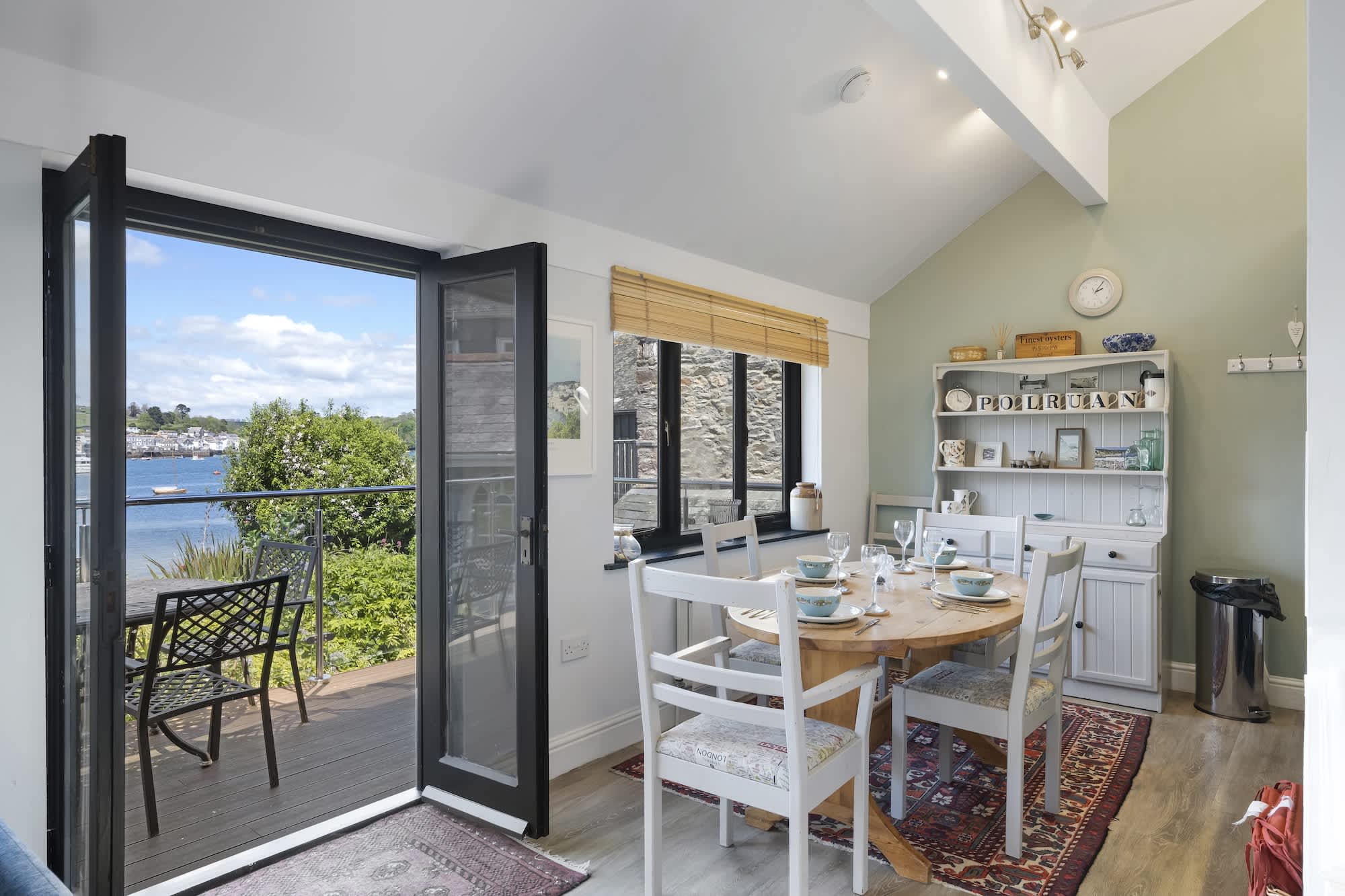Beautiful Cottage on the Water Front, Polruan — Polruan, England — vacation rental