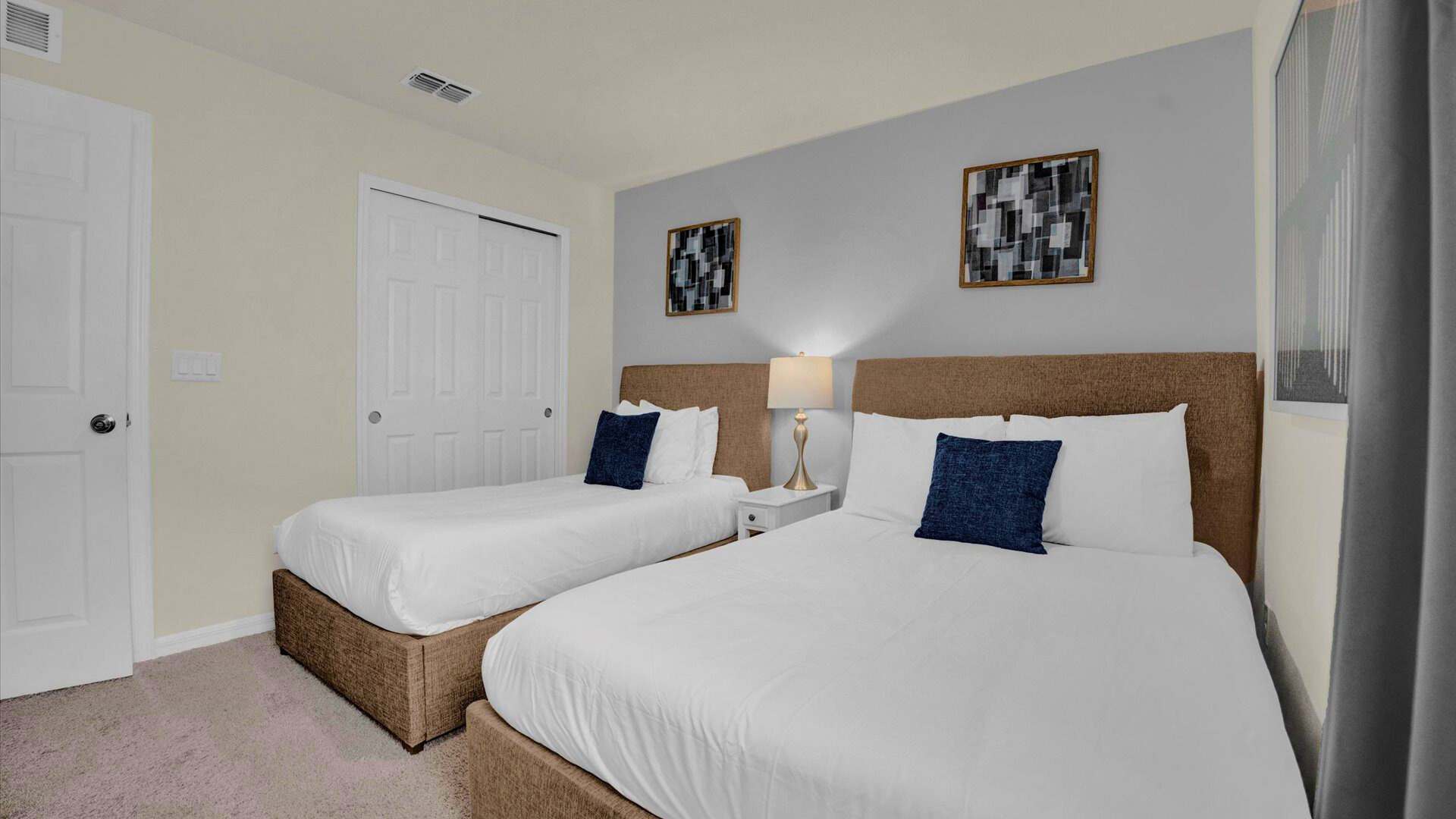 Stylish Bedroom with 2 Full beds and a smart TV