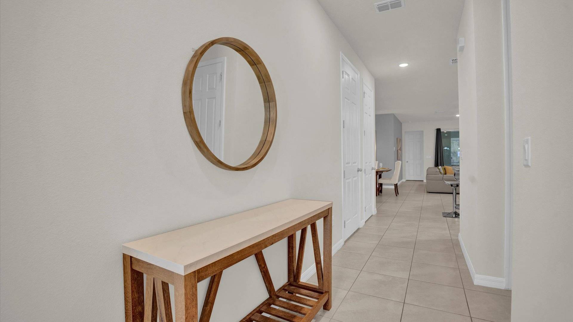 Interior hallway decor 