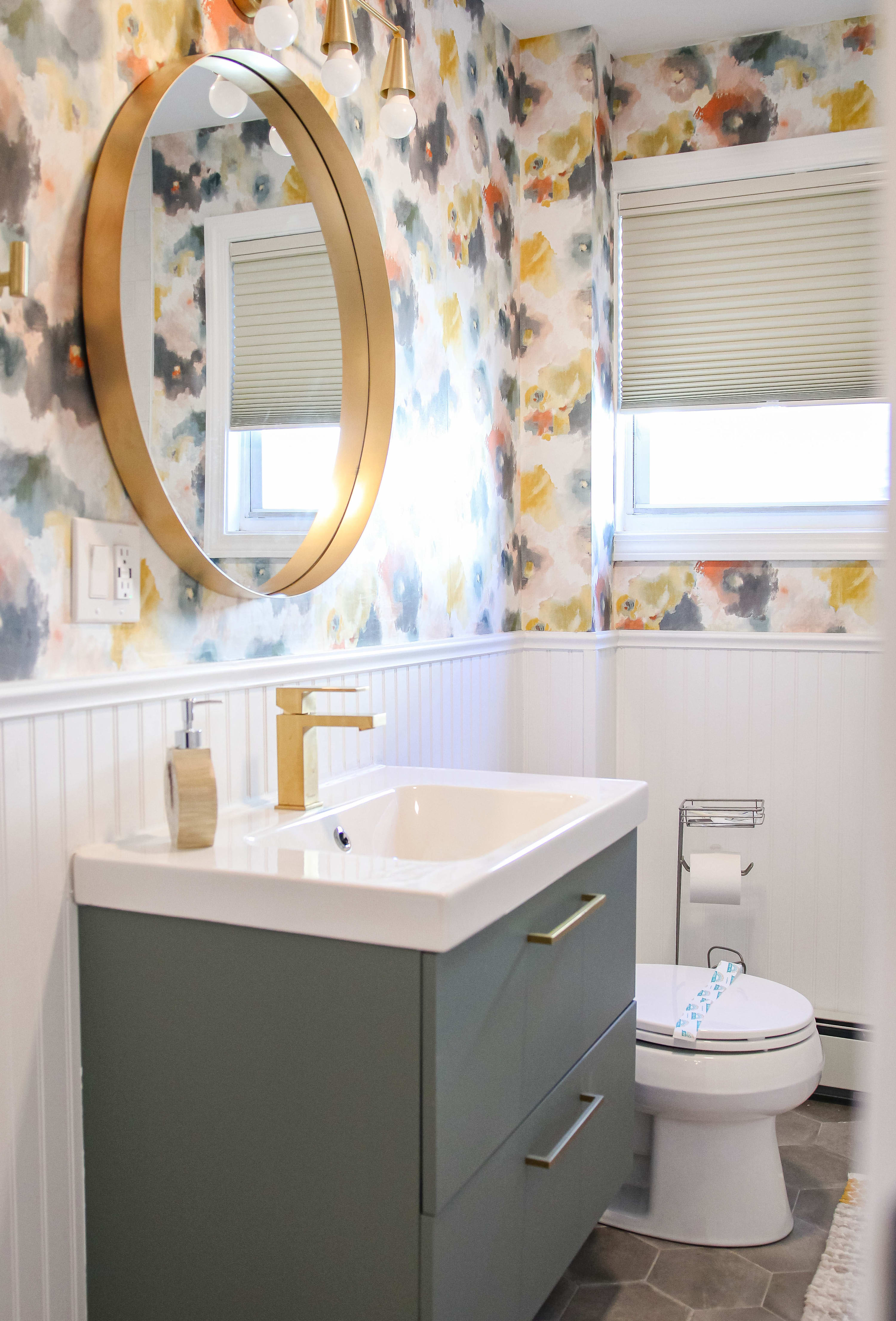 Historic Apartments in Center, Warren - Sleep 8!