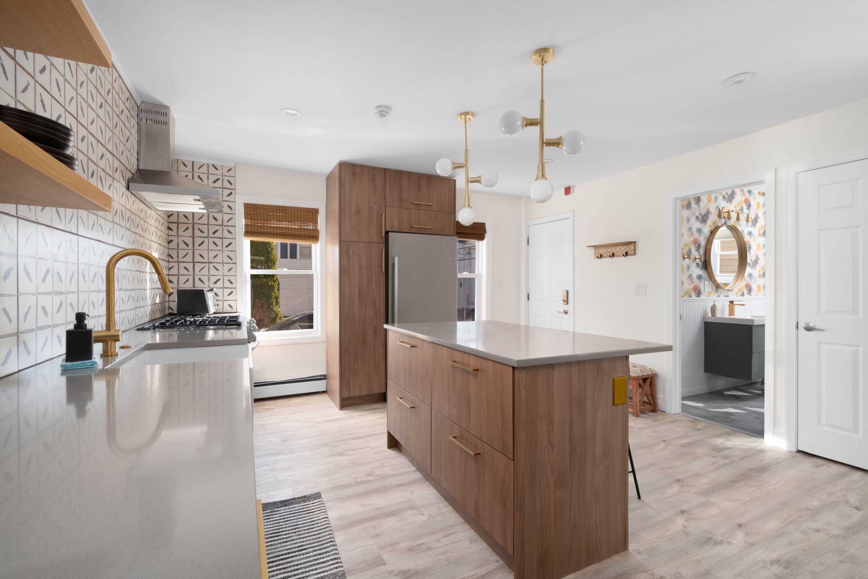 Historic Apartments in Center, Warren - Sleep 8!
