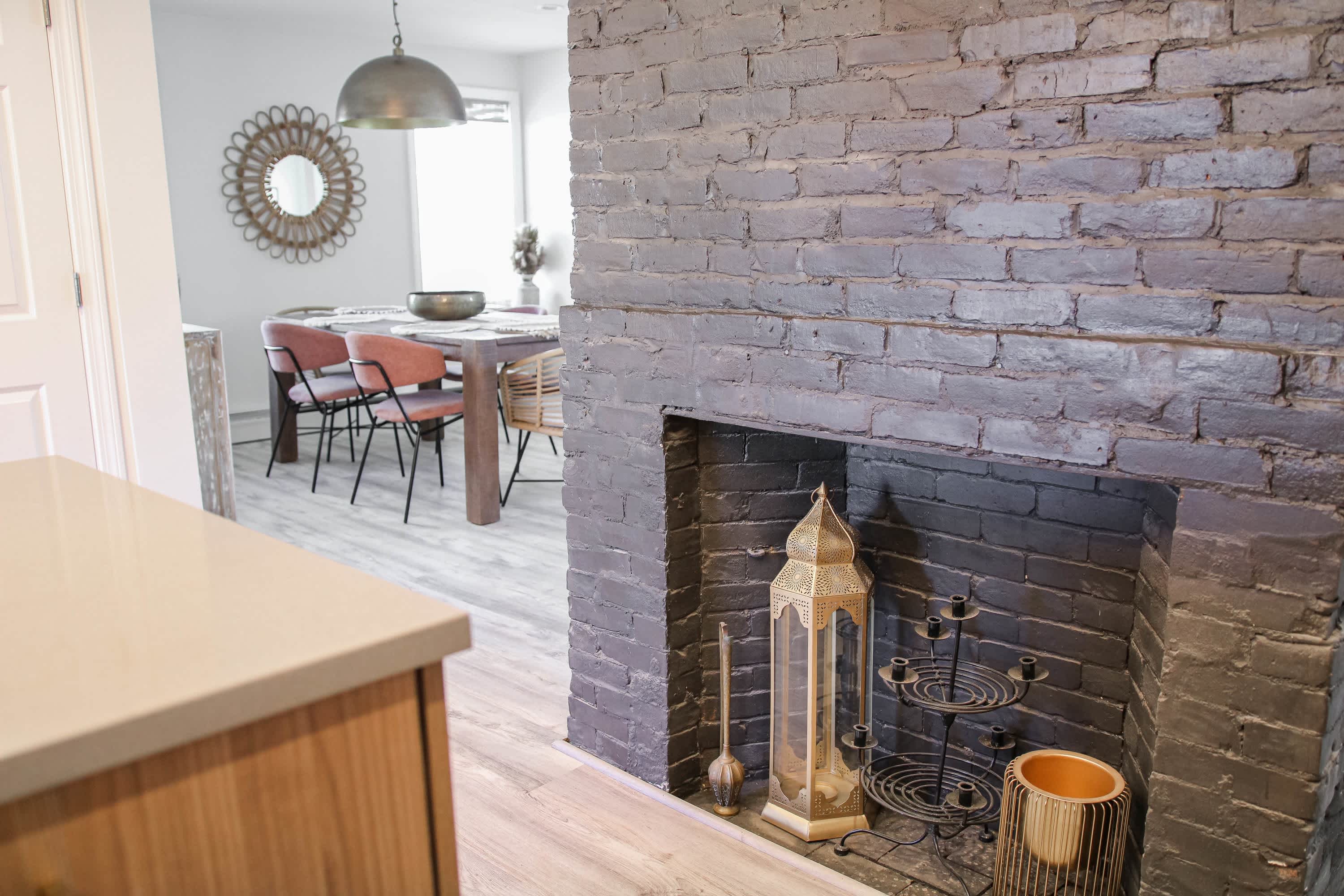 Historic Apartments in Center, Warren - Sleep 8!