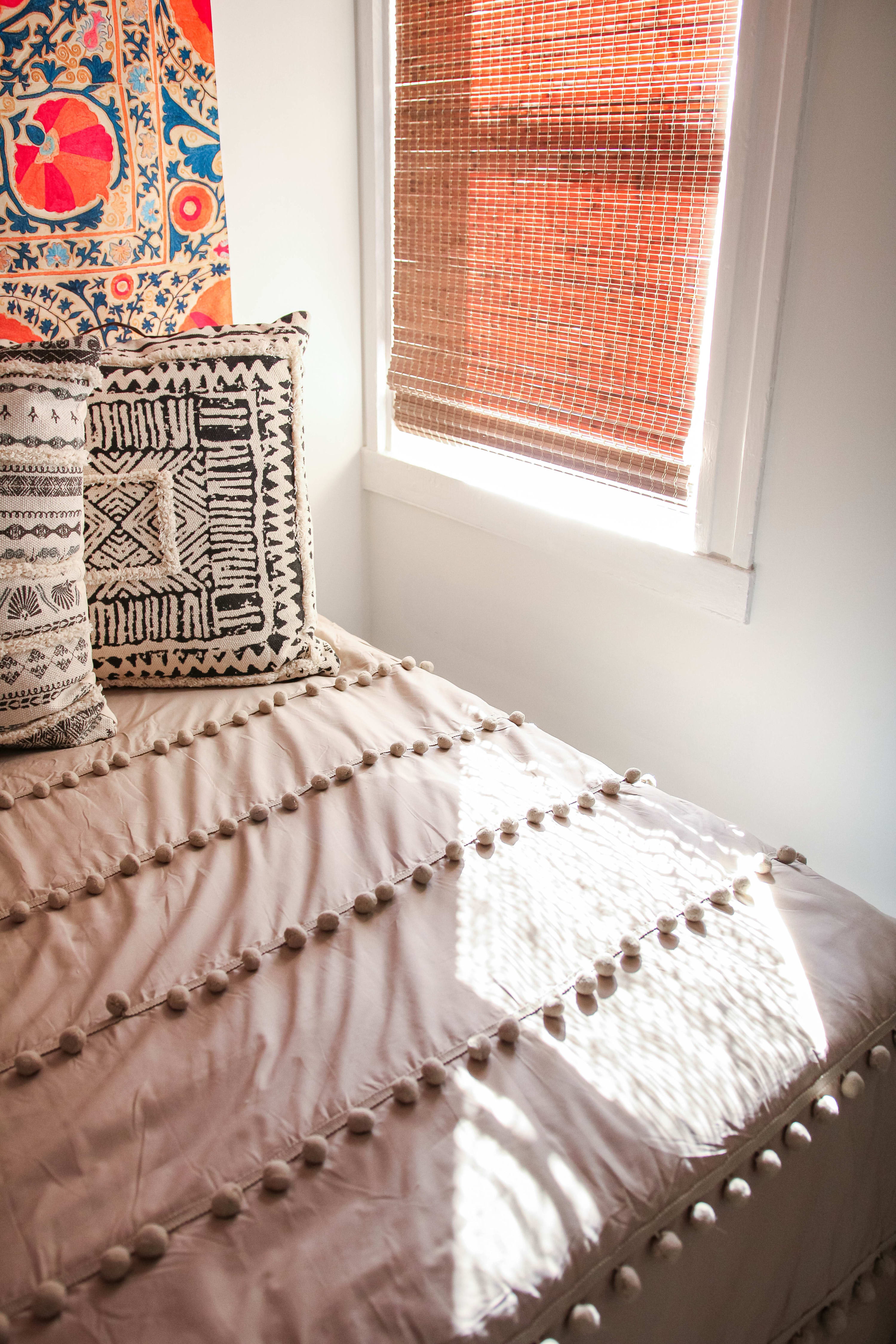 Historic Apartments in Center, Warren - Sleep 8!