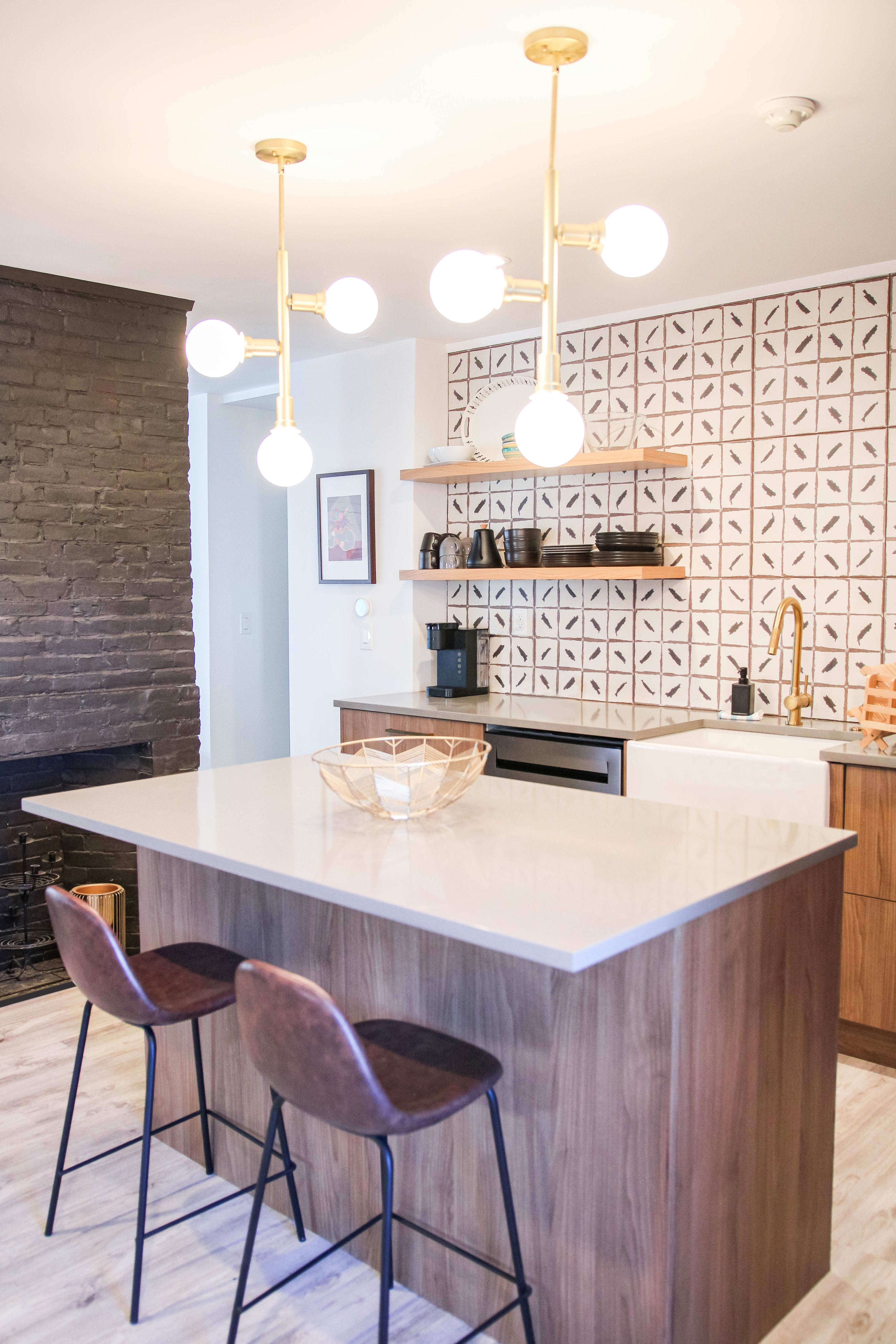 Historic Apartments in Center, Warren - Sleep 8!