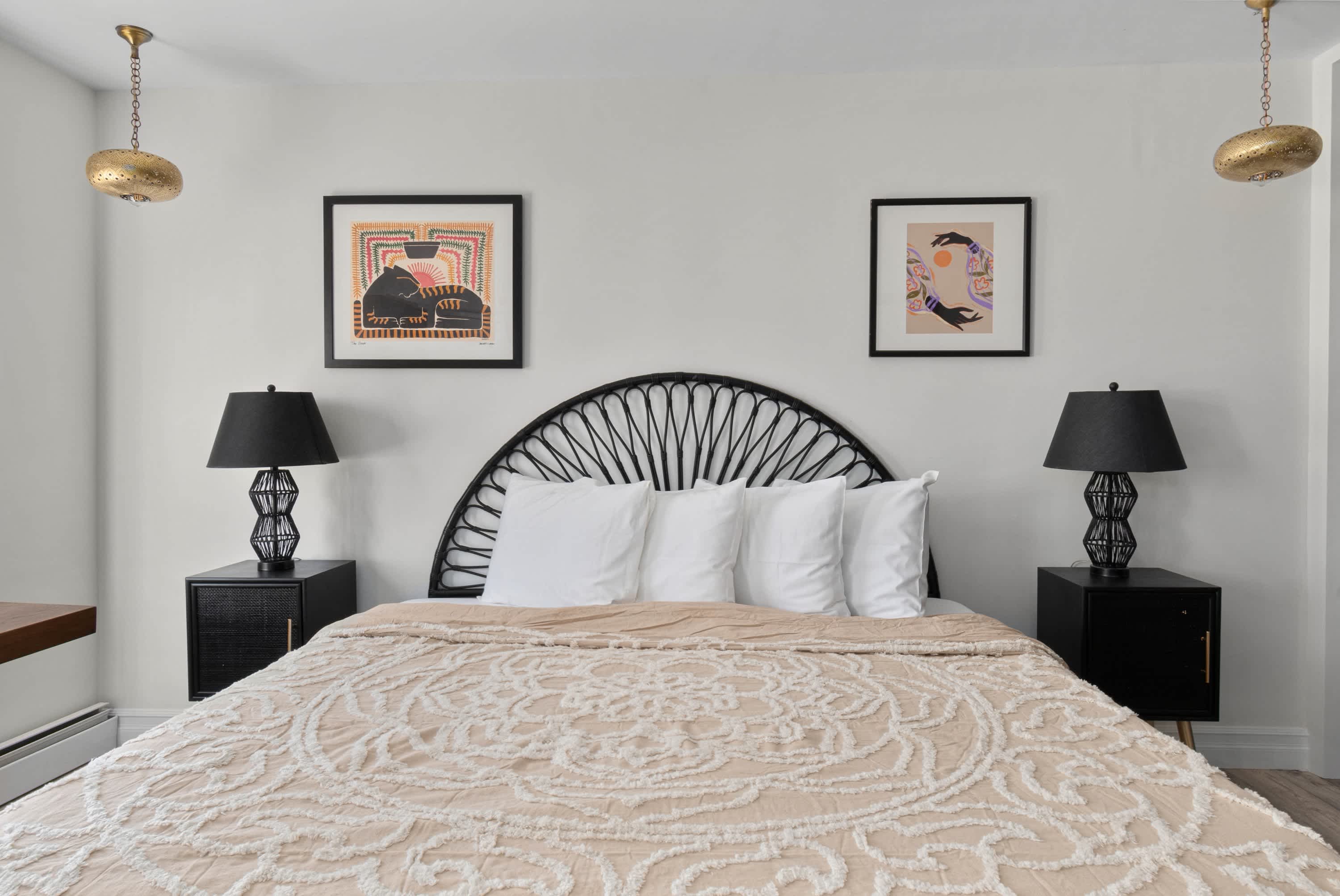 Historic Apartments in Center, Warren - Sleep 8!