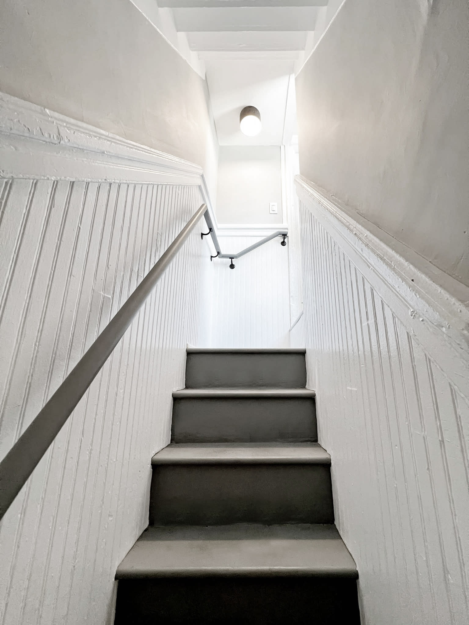 Historic Apartments in Center, Warren - Sleep 8!