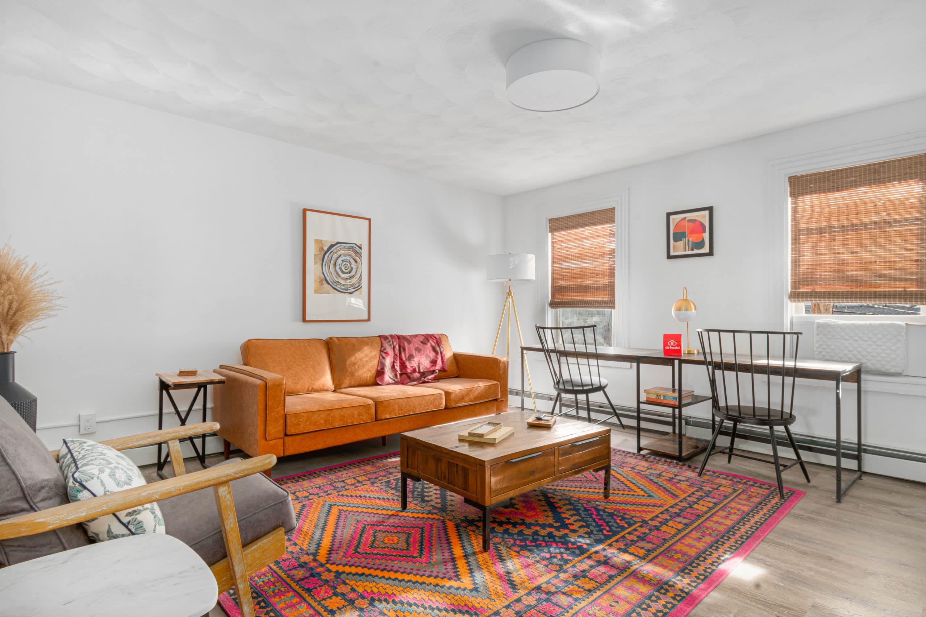 Historic Apartments in Center, Warren - Sleep 8!