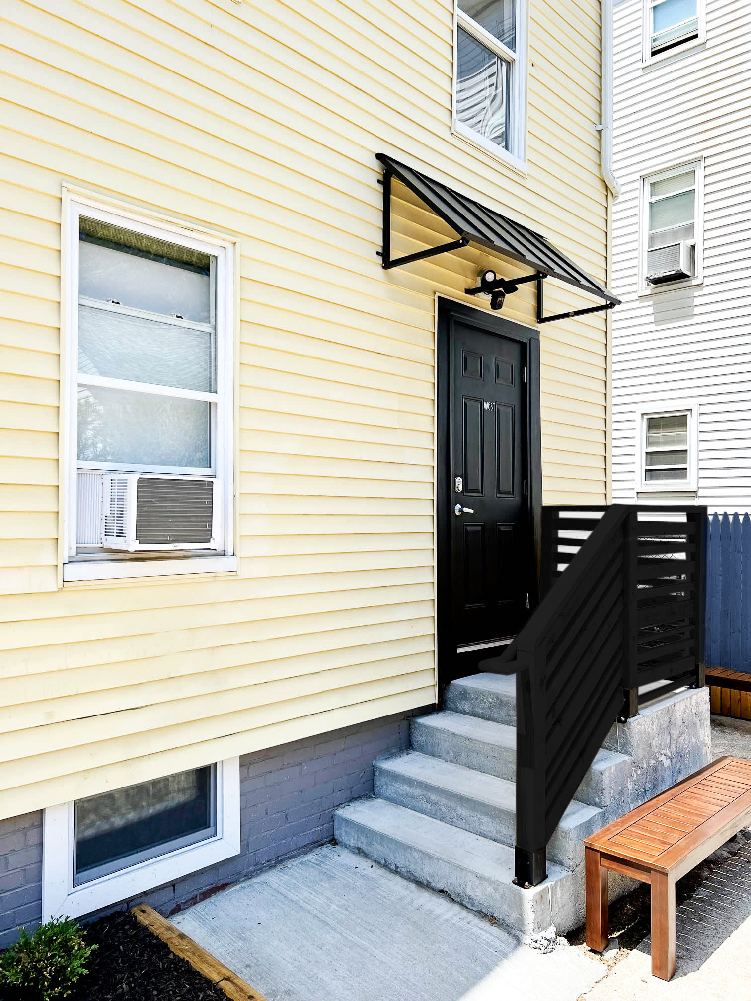 Historic Apartments in Center, Warren - Sleep 8!