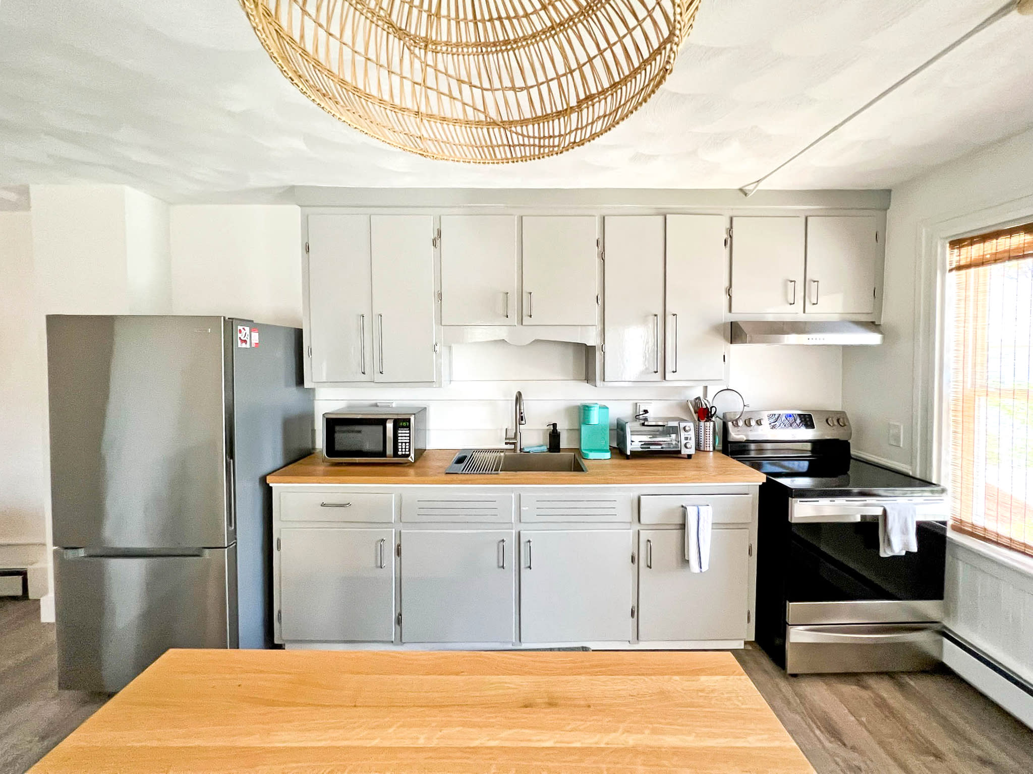 Historic Apartments in Center, Warren - Sleep 16!