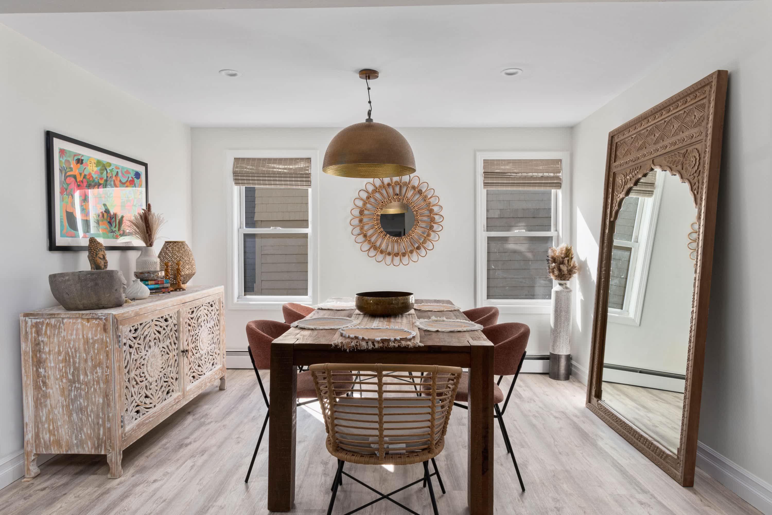 Historic Apartments in Center, Warren - Sleep 16!