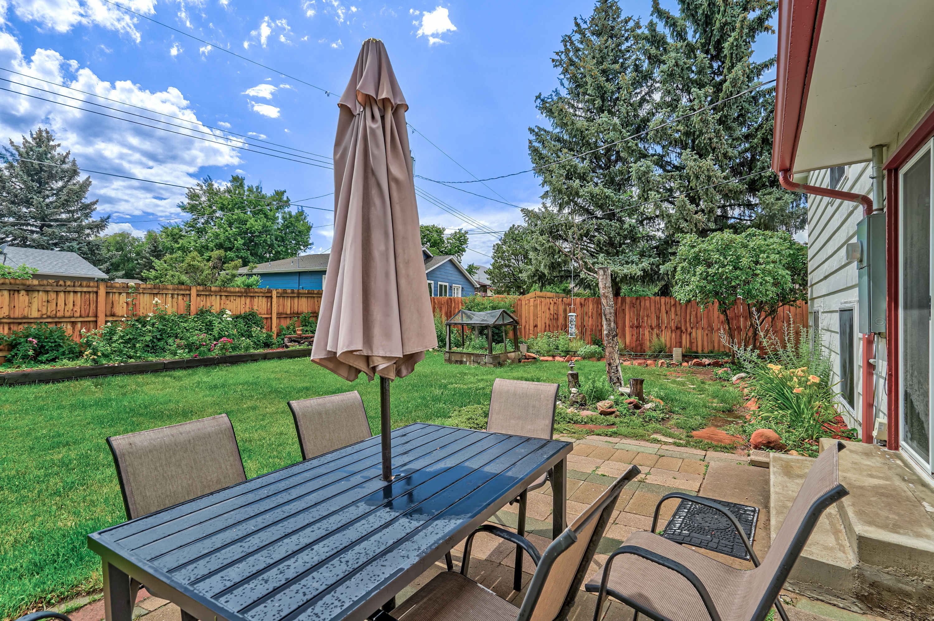 3BR Home patio backyard near Garden of the Gods CO — Colorado Springs, CO — vacation rental