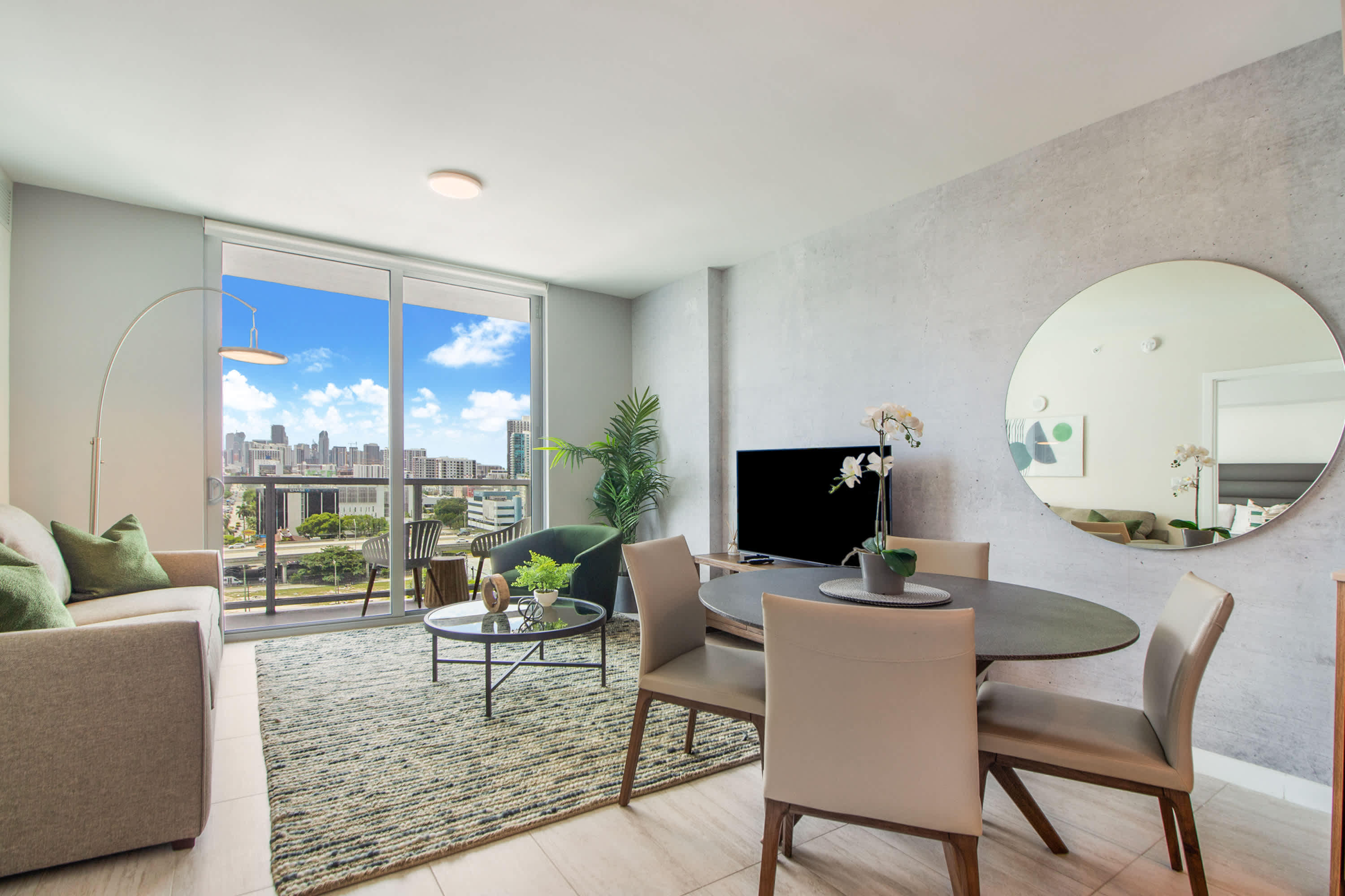Fresh & Modern 1 Bdrm +Den condo - miami design - Picture 1