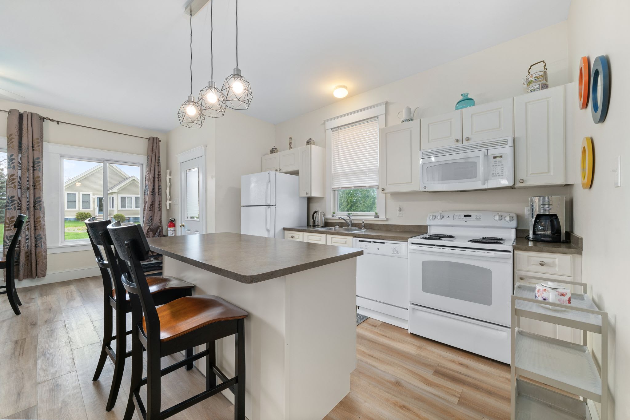 The Warbler - 12 Meadowview
